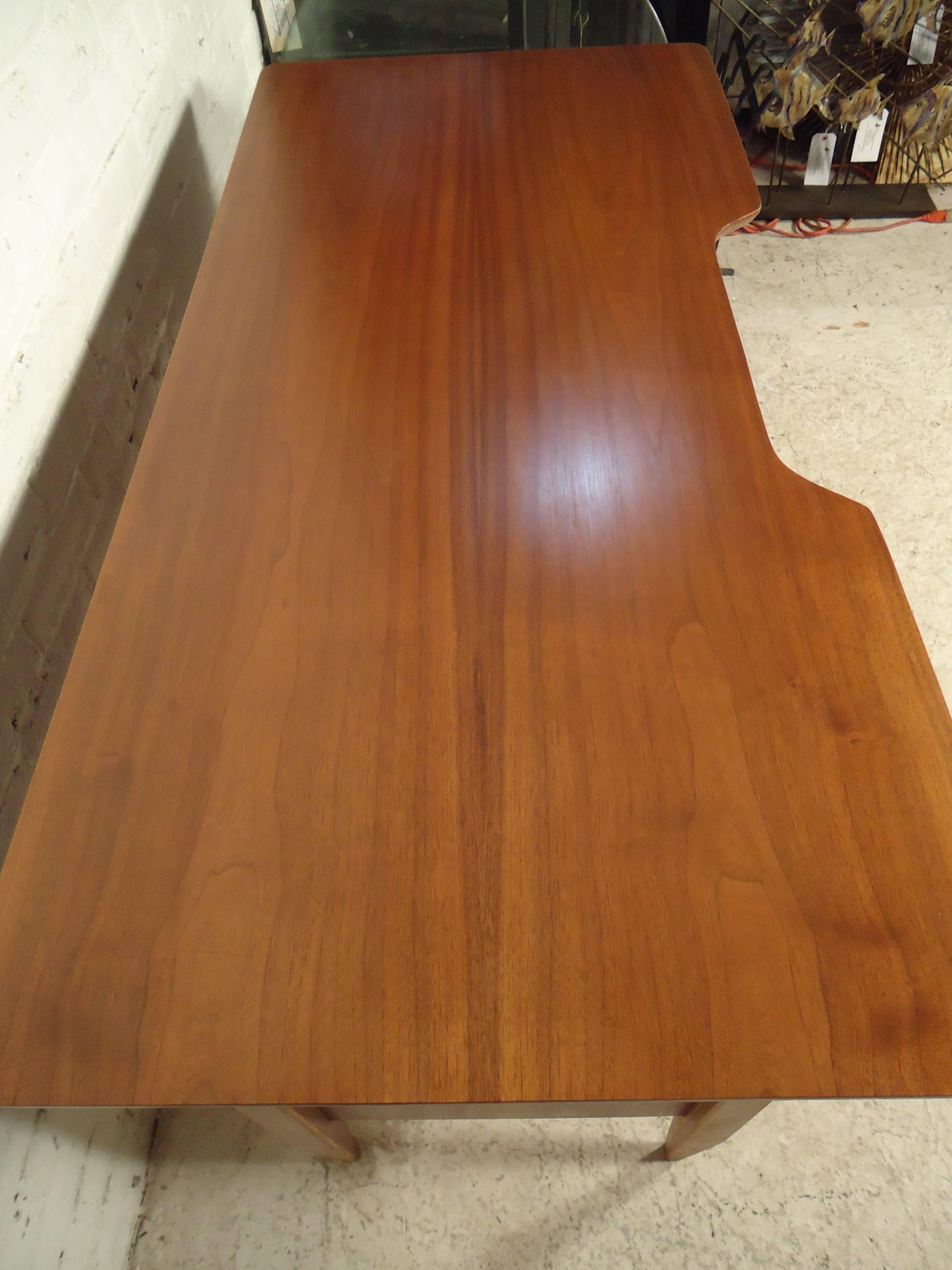 Mid-20th Century Mid-Century Walnut Desk