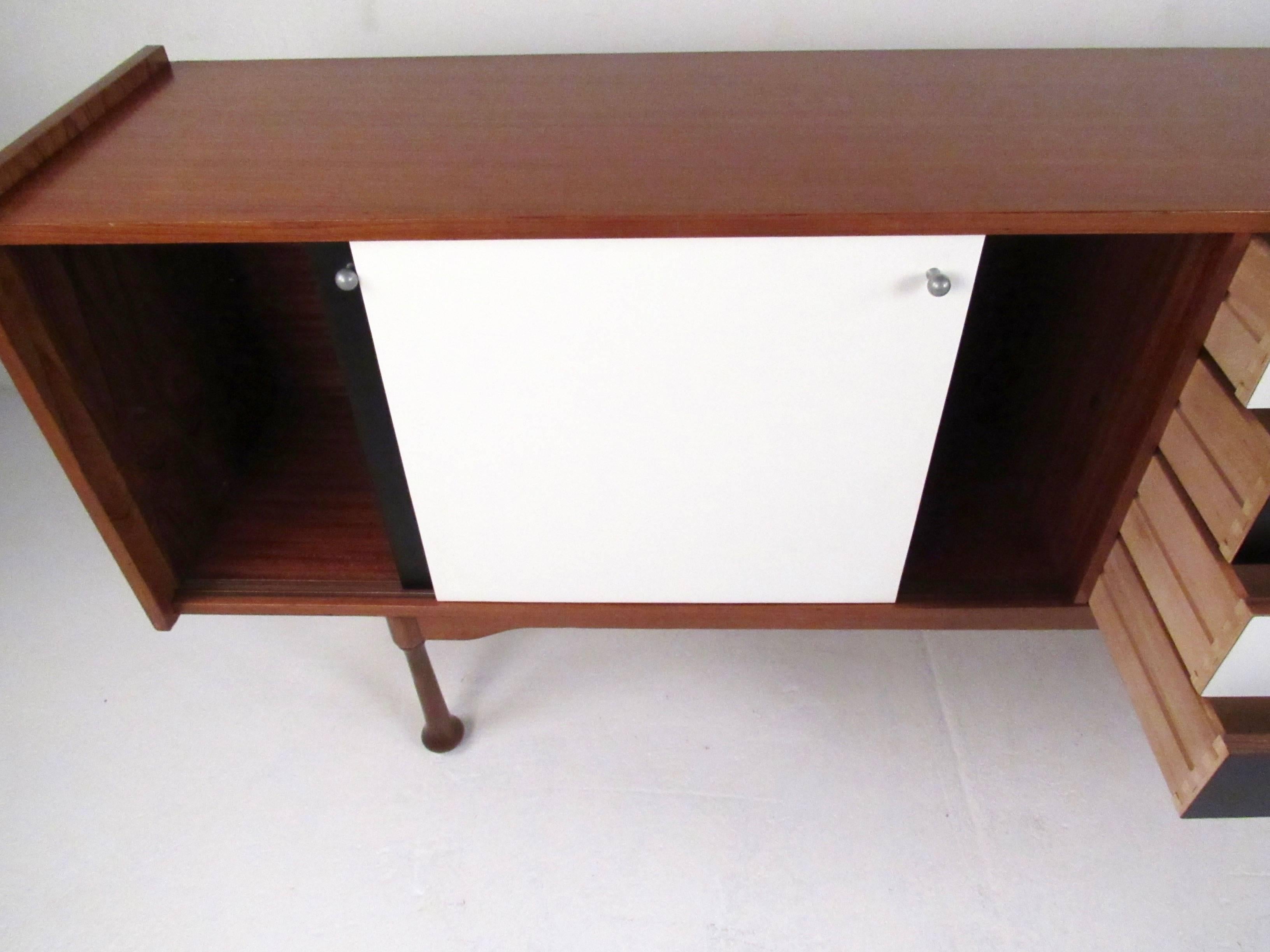 Mid-Century Modern Checker Front Italian Modern Sideboard, circa 1964 For Sale