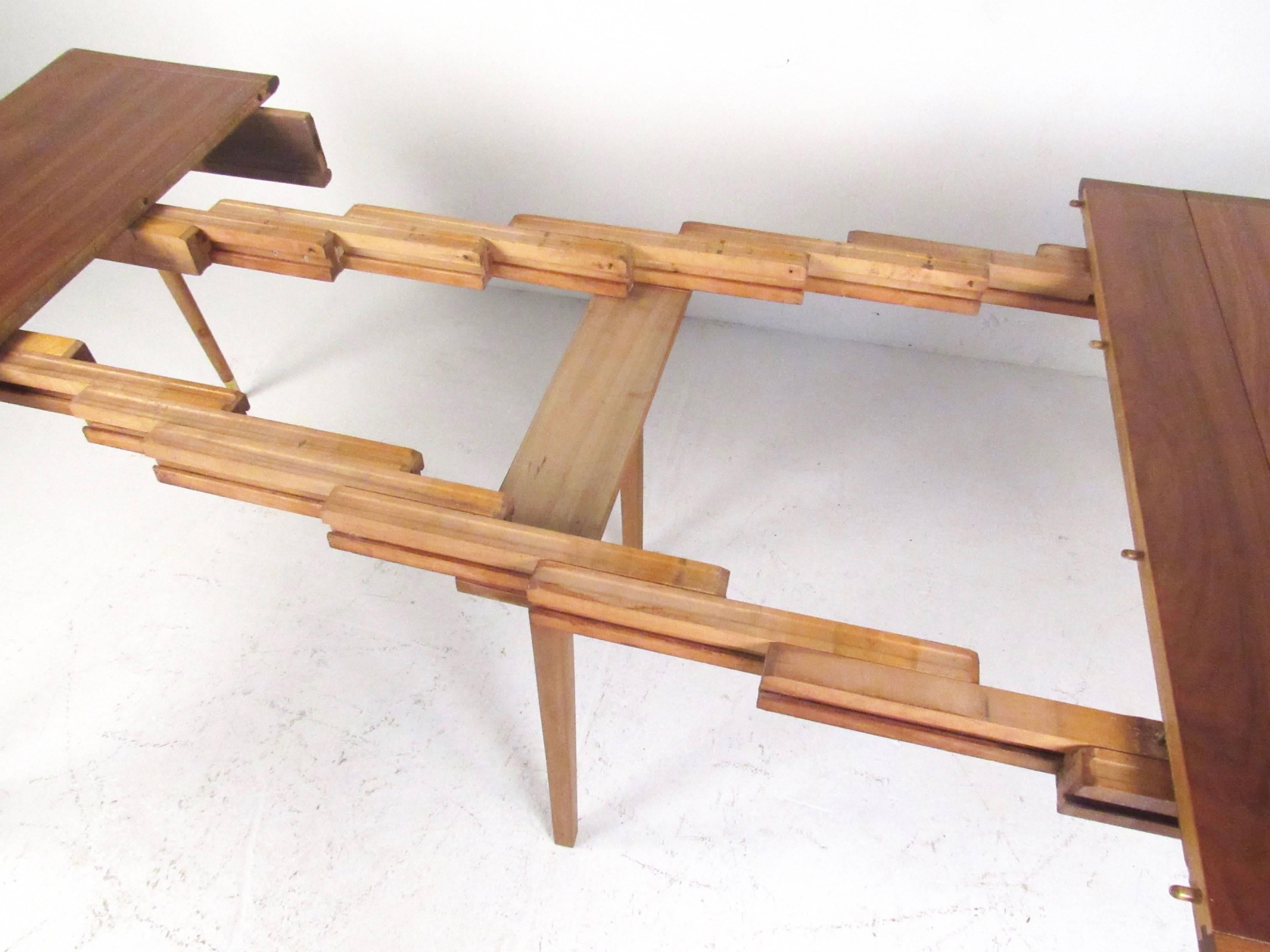 modern expandable dining table