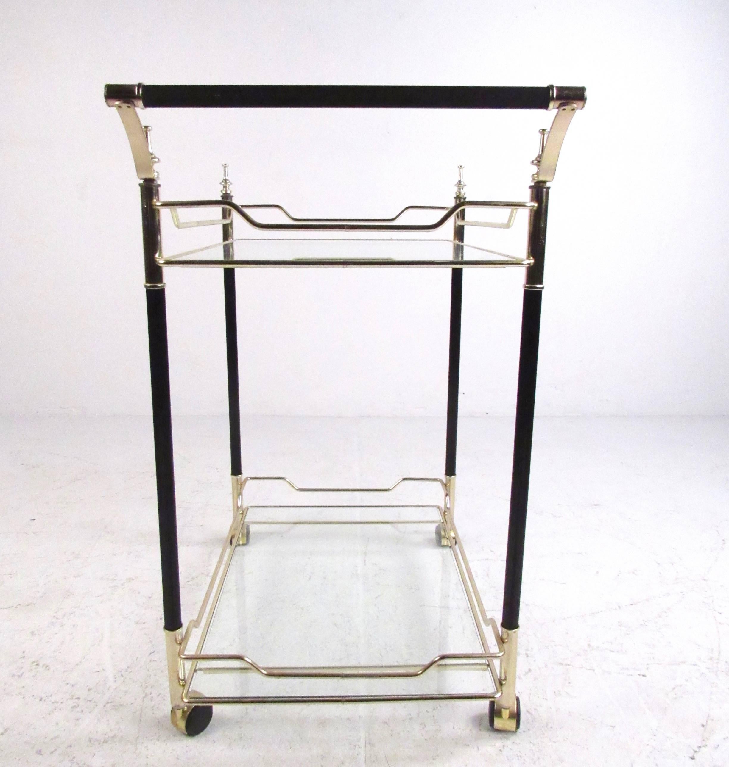 Mid-20th Century Mid-Century Italian Modern Brass and Glass Bar Cart