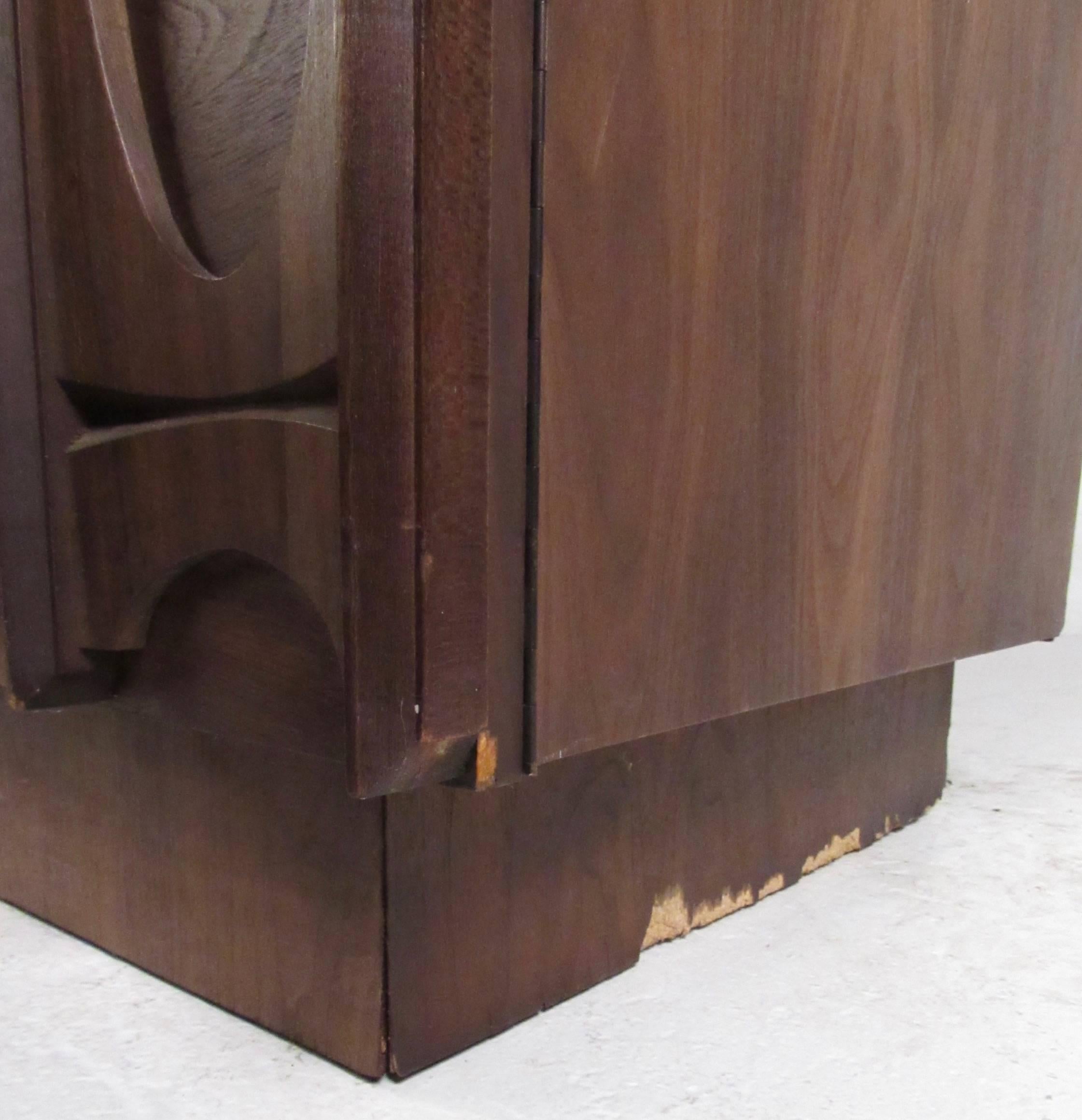 Mid-Century Walnut Nine-Drawer Brutalist Dresser 2