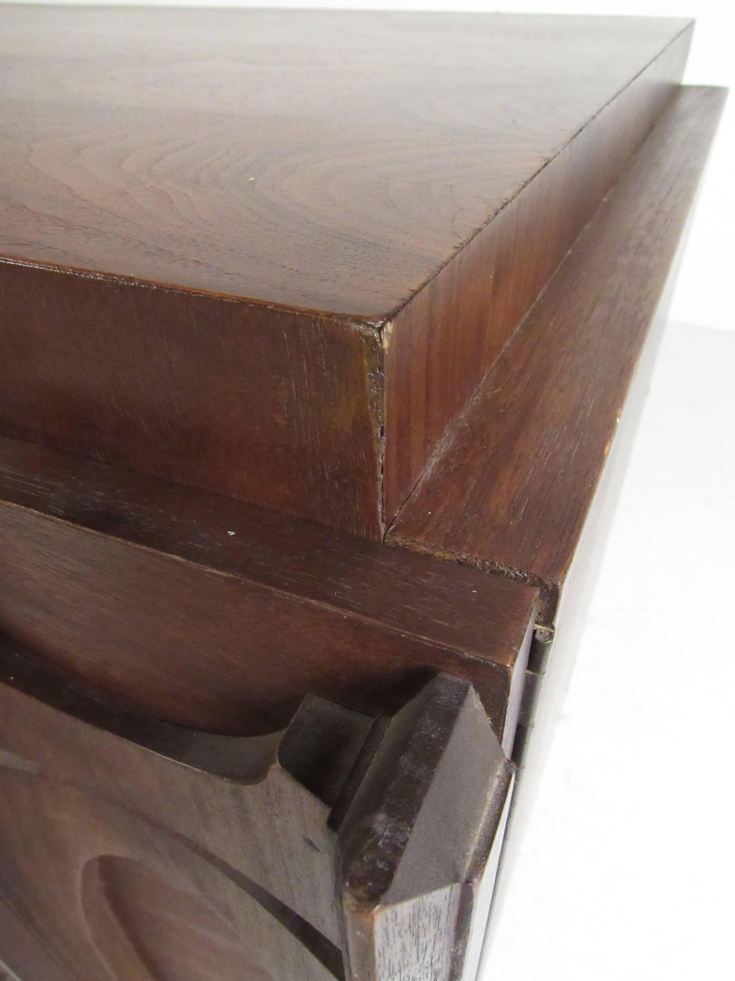 Mid-20th Century Mid-Century Walnut Nine-Drawer Brutalist Dresser