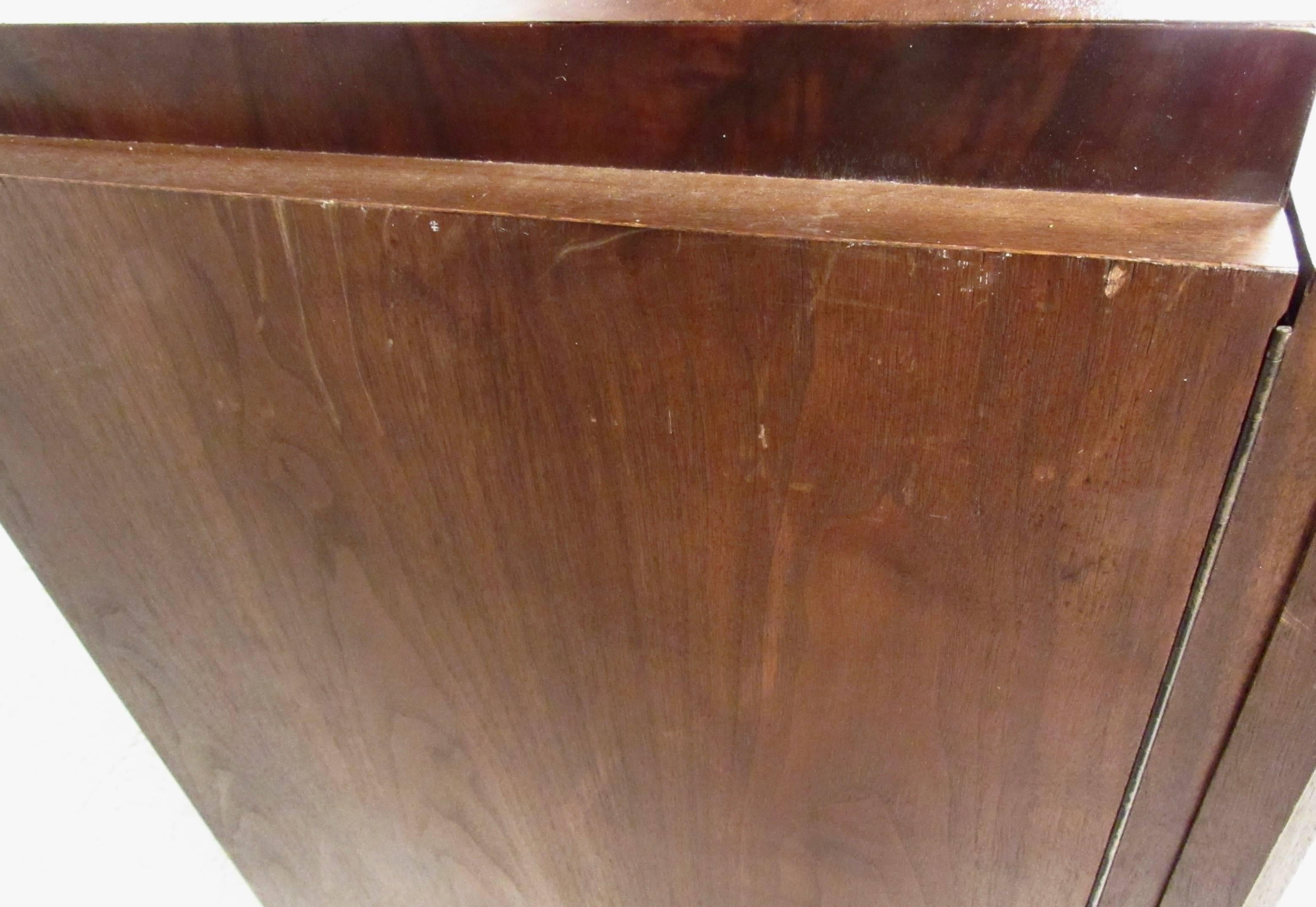 Mid-Century Walnut Nine-Drawer Brutalist Dresser 3