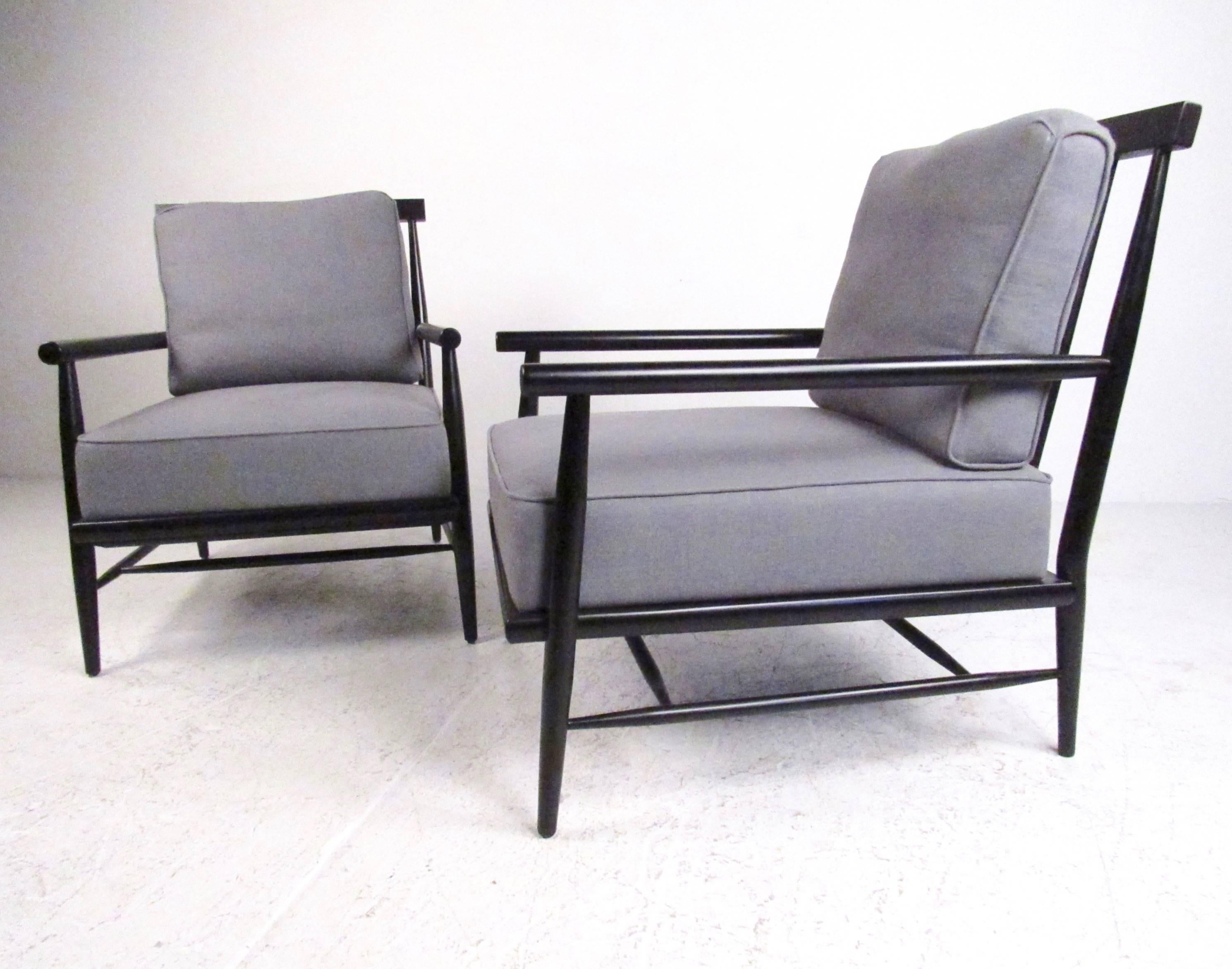 Mid-Century Modern Unusual Pair of Modern Lounge Chairs