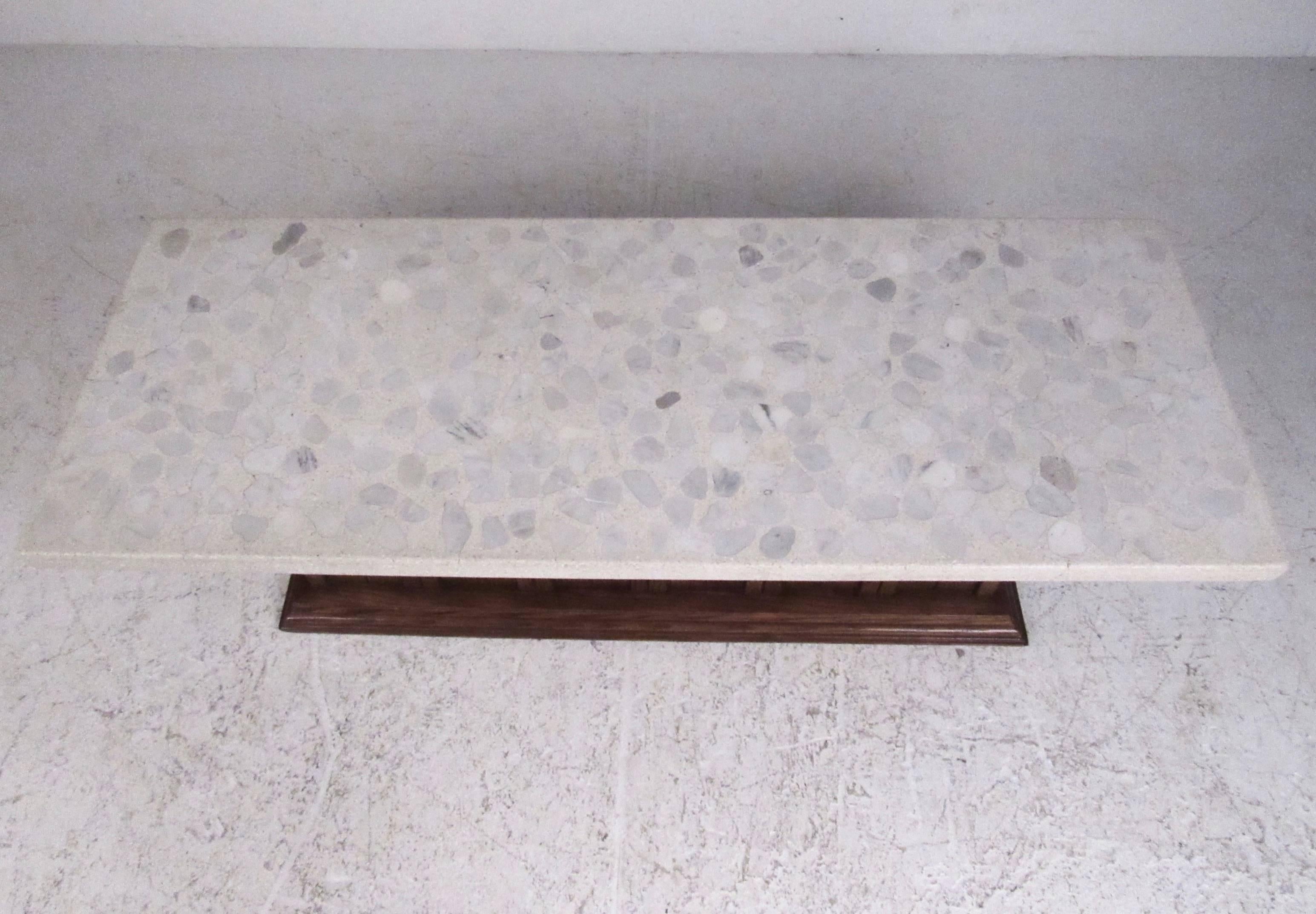 Vintage Modern Terrazzo Top Coffee Table Bon état - En vente à Brooklyn, NY