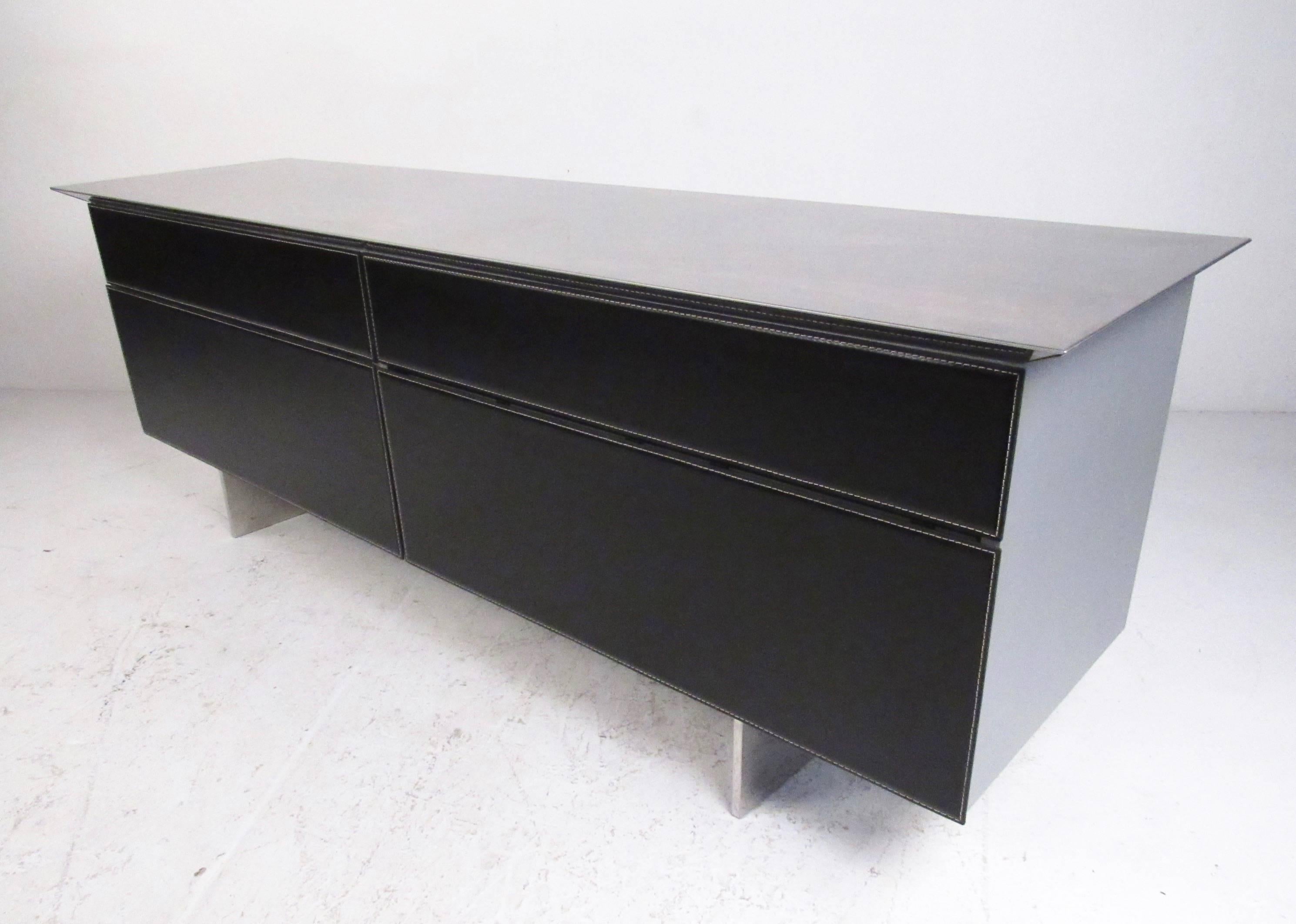 Contemporary Modern Office Sideboard In Good Condition In Brooklyn, NY