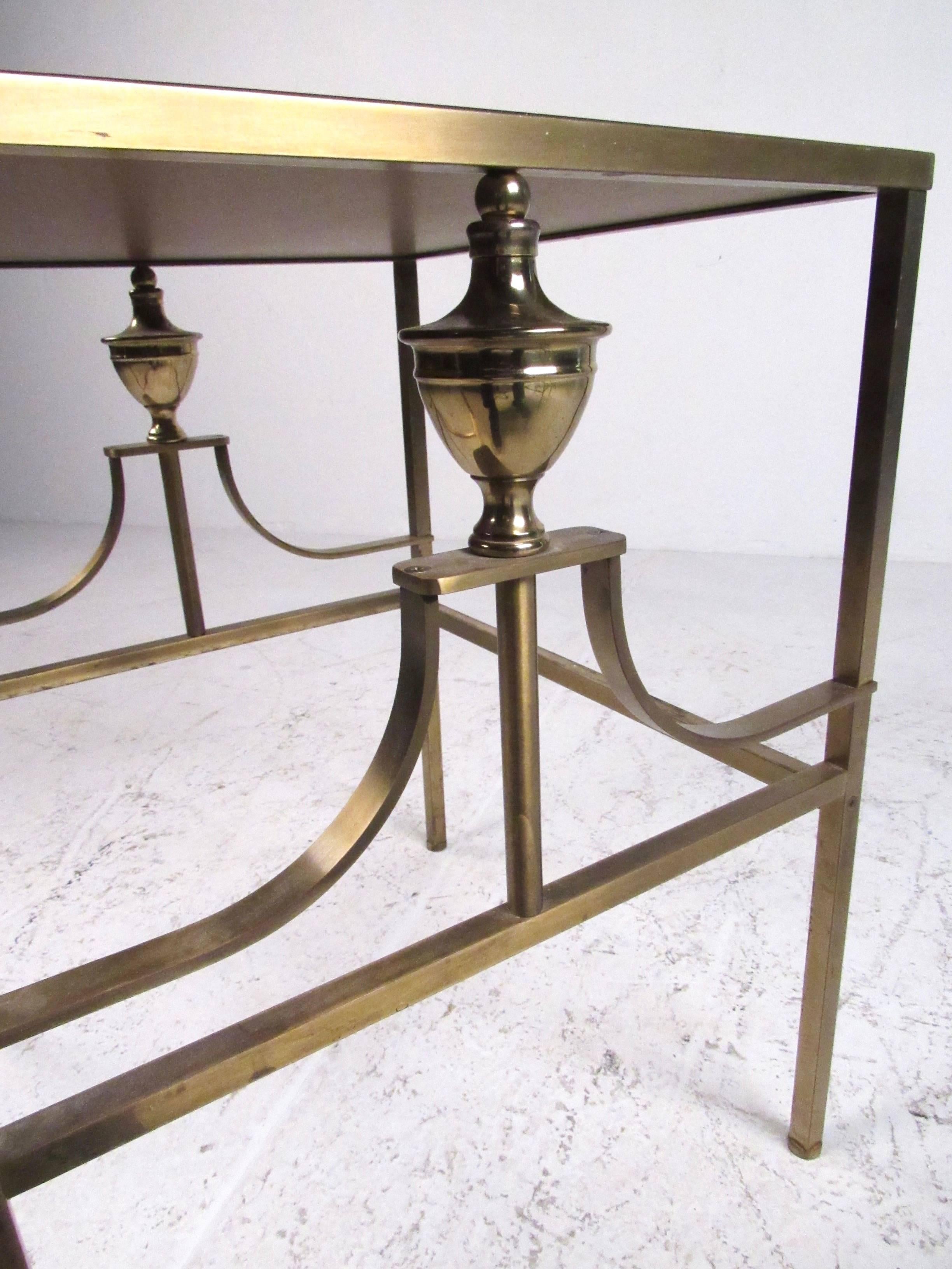 20th Century Pair of Elegant Brass and Glass Top End Tables