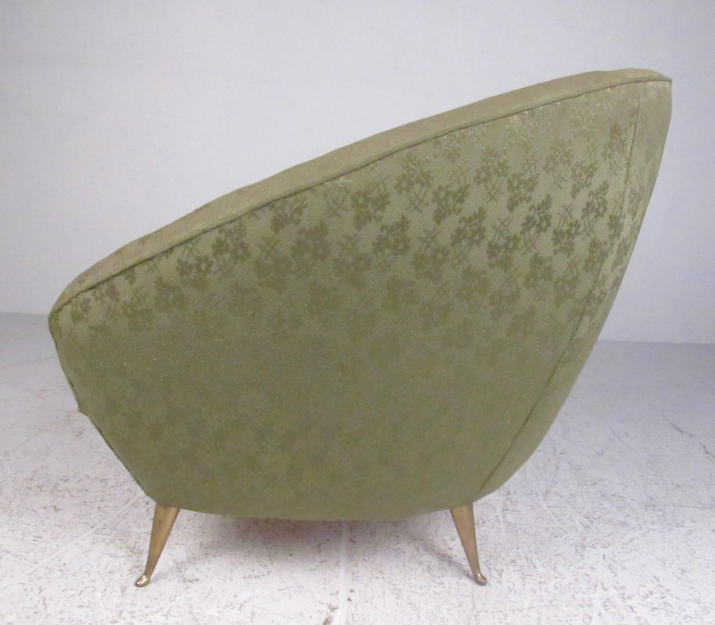 Upholstery Elegant Pair of Italian Modern Lounge Chairs in the Style of Ico Parisi For Sale