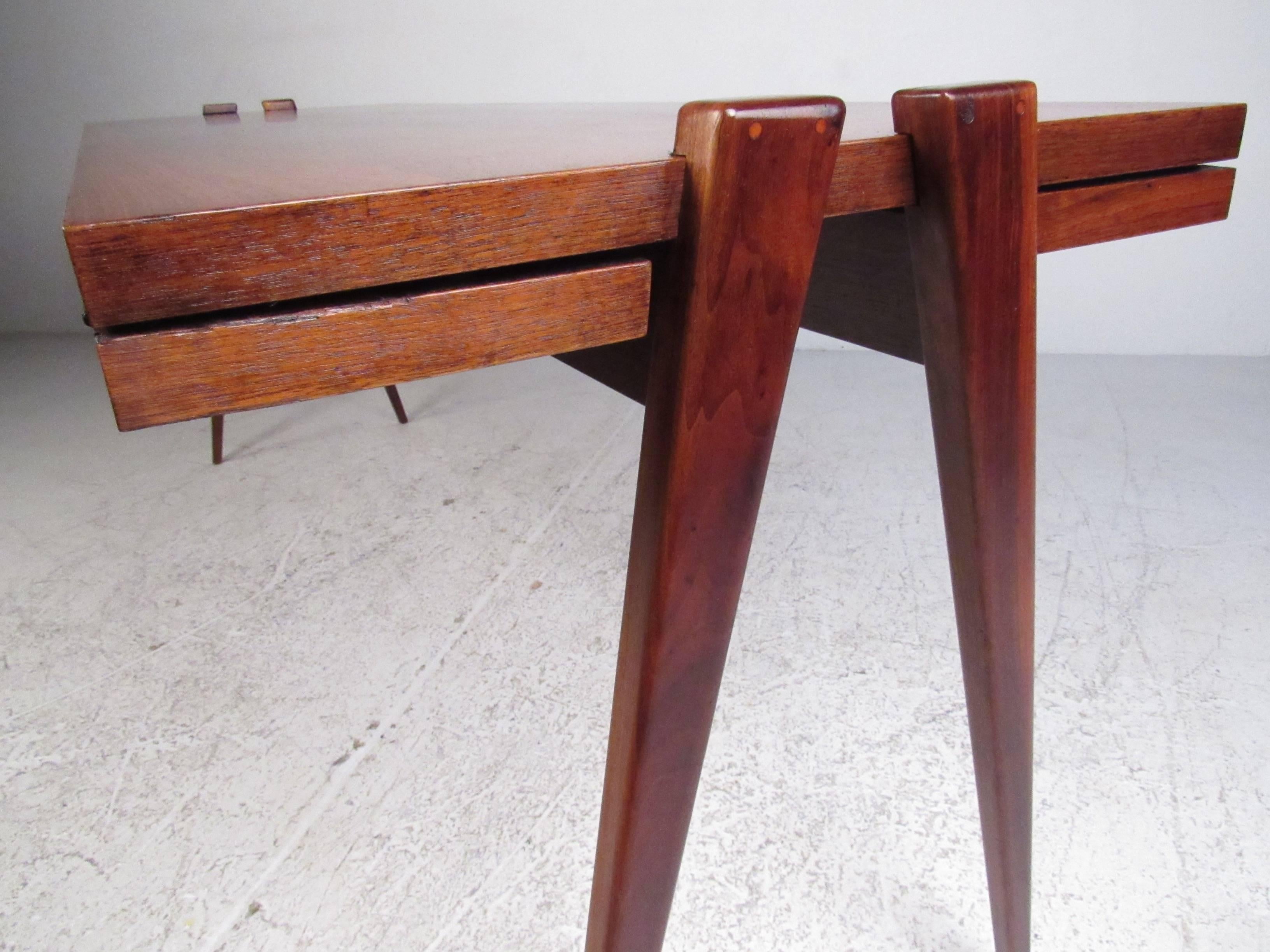 Mid-Century Expandable Dining Table by Phillip Enfield 1