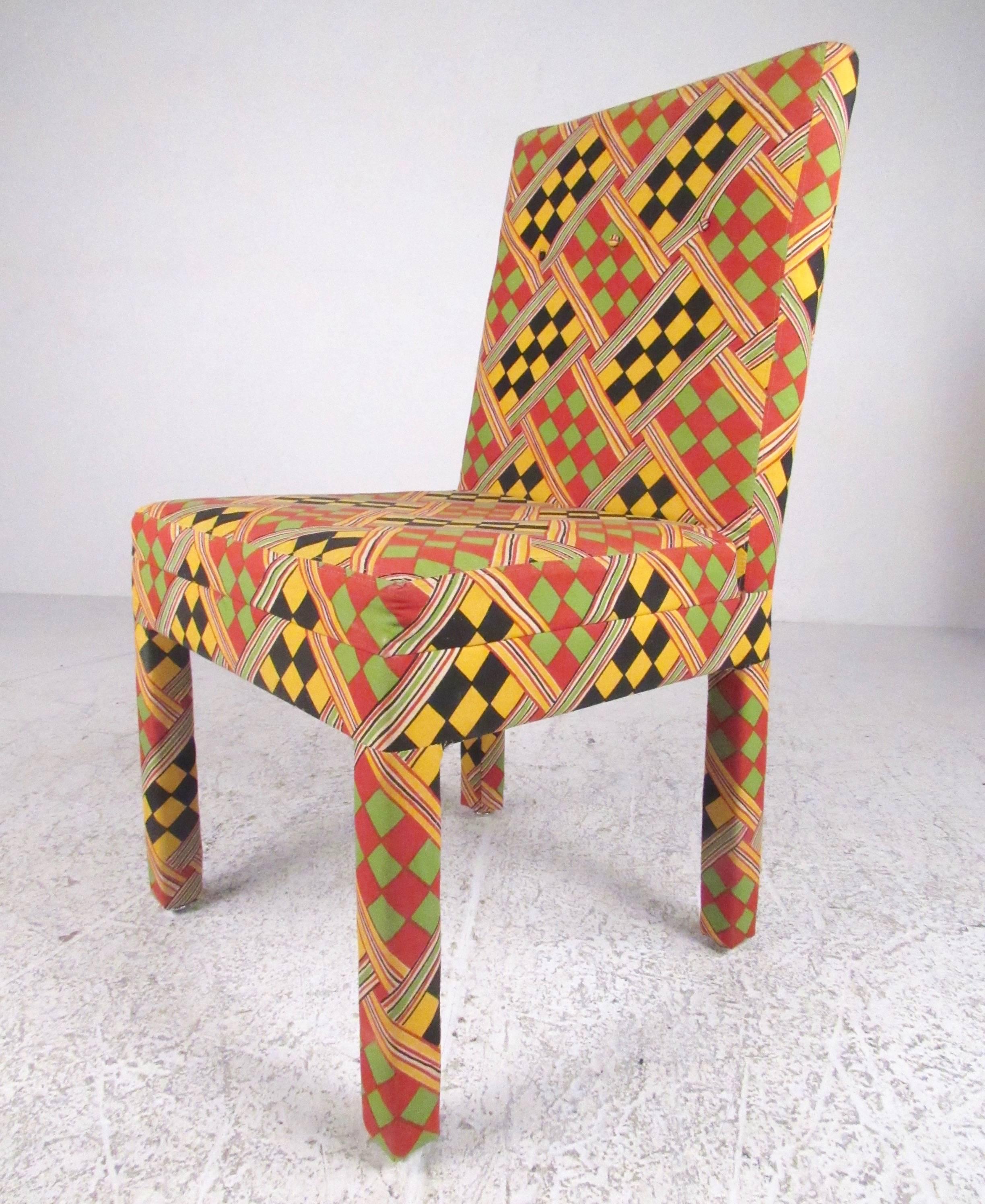 Set of Stylish Parsons Style Upholstered Dining Chairs In Good Condition In Brooklyn, NY