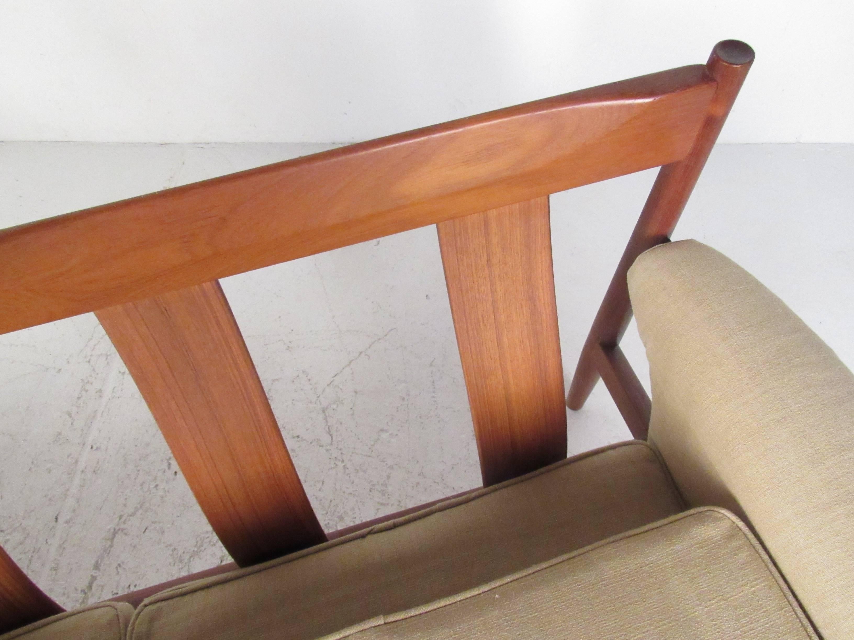 Mid-Century Modern Teak Sofa by Grete Jalk In Good Condition In Brooklyn, NY