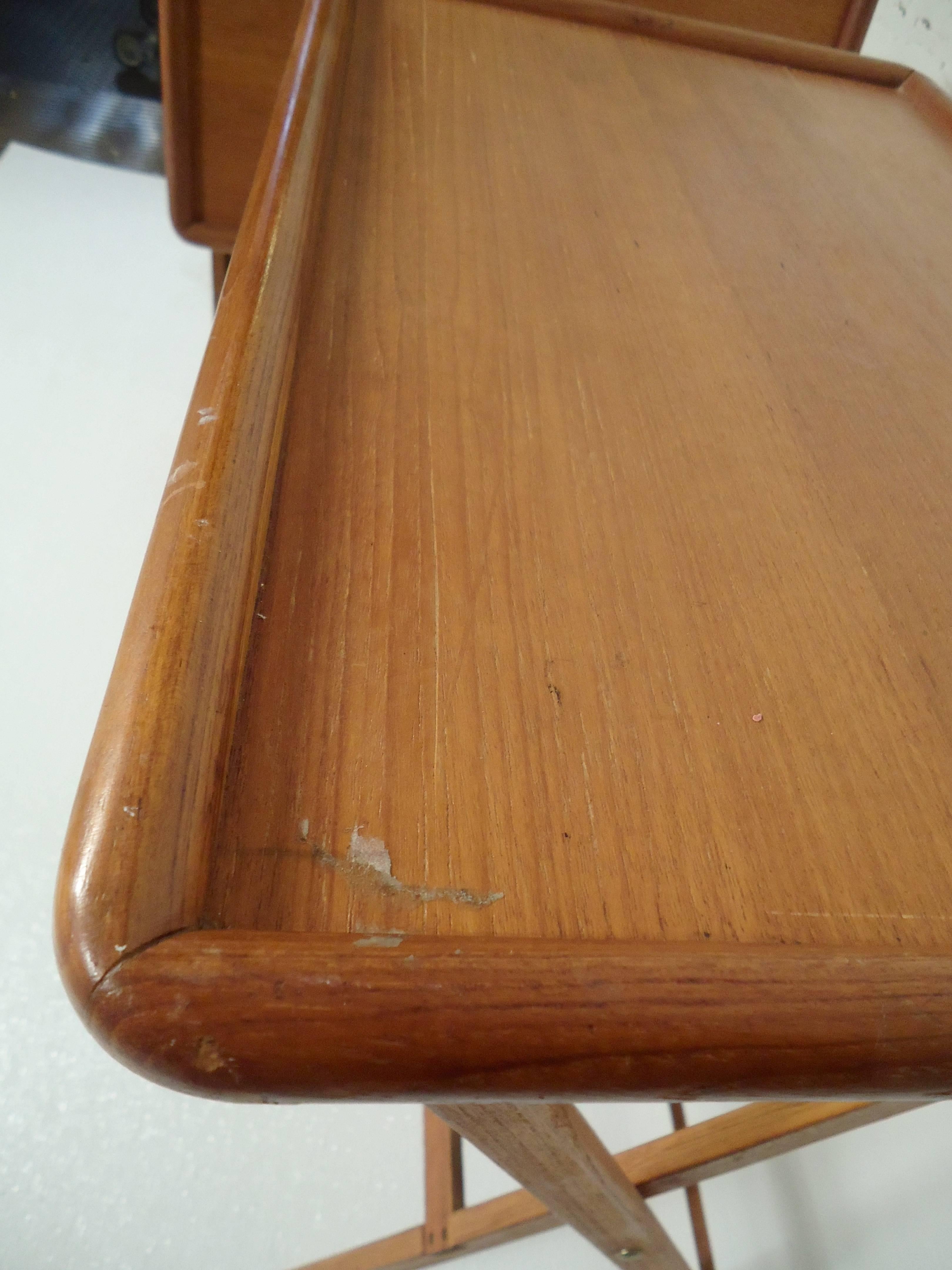 Mid-Century Teak Dinner Trays In Good Condition In Brooklyn, NY
