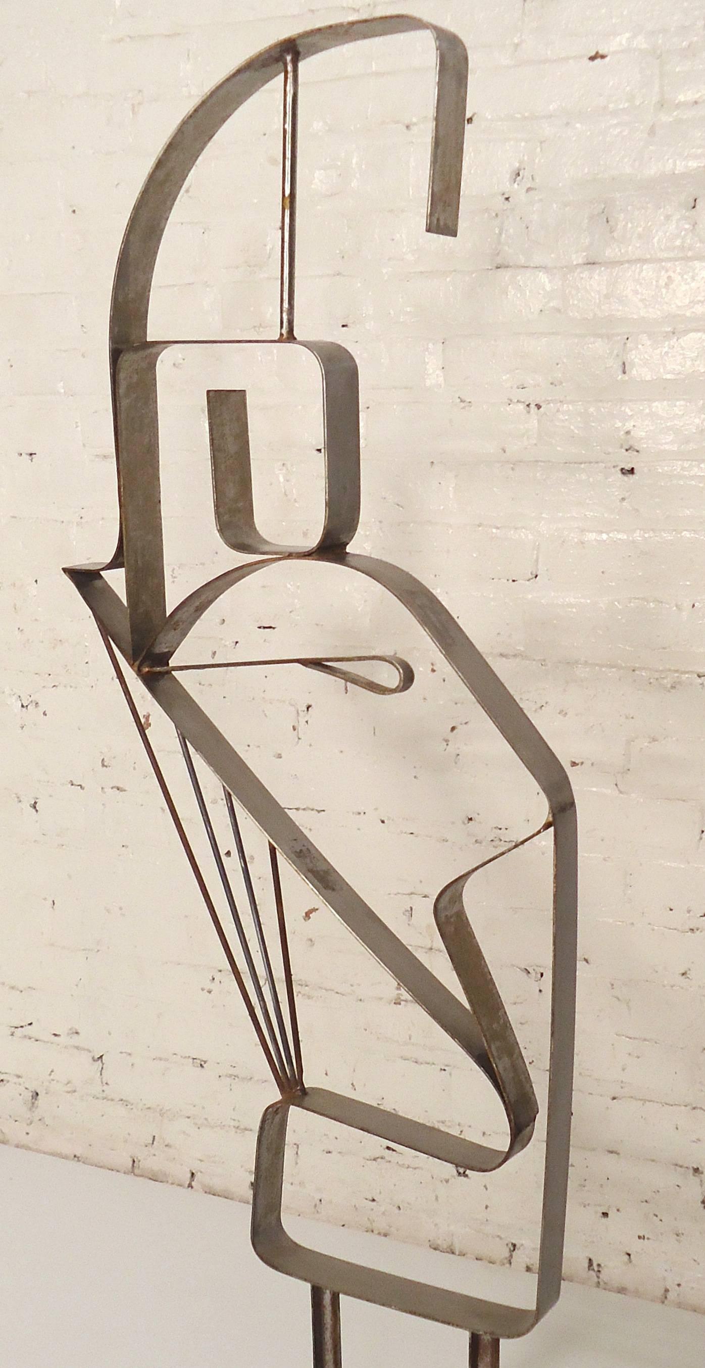 Abstract Metal Sculpture In Good Condition In Brooklyn, NY