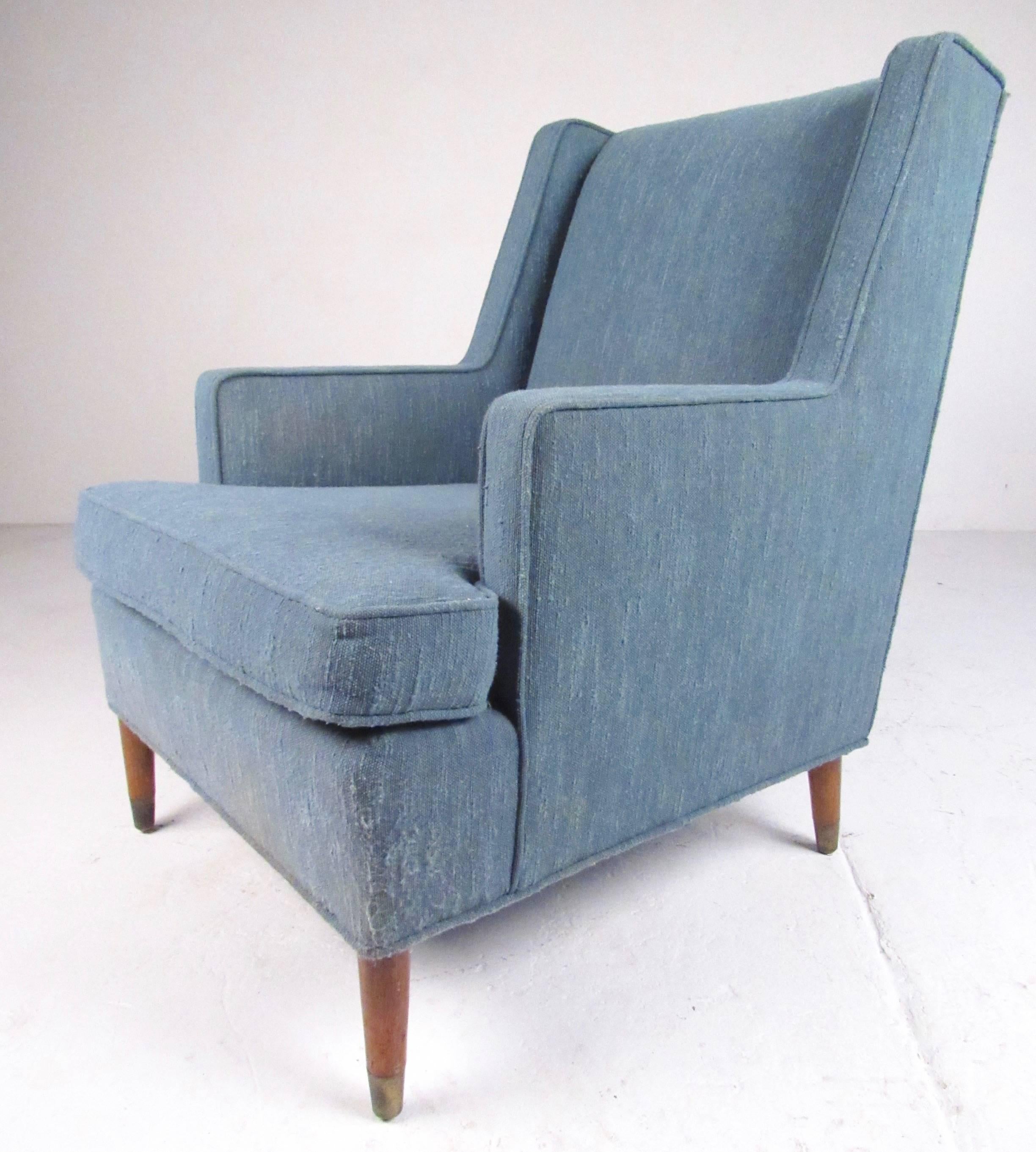 Mid-Century Modern Vintage Modern Upholstered Lounge Chair