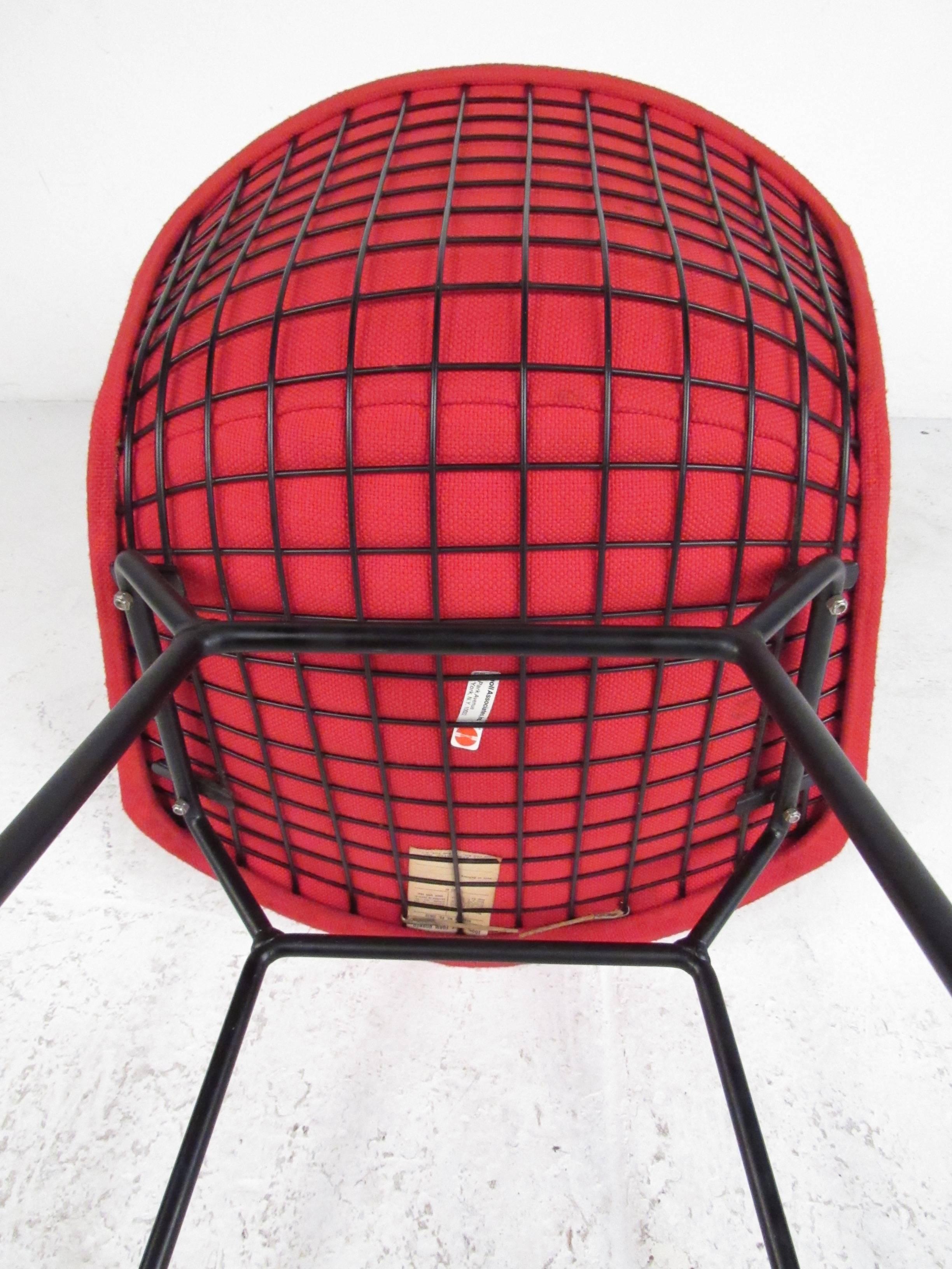 Mid-20th Century Set of Steel Wire Barstools by Harry Bertoia for Knoll Associates