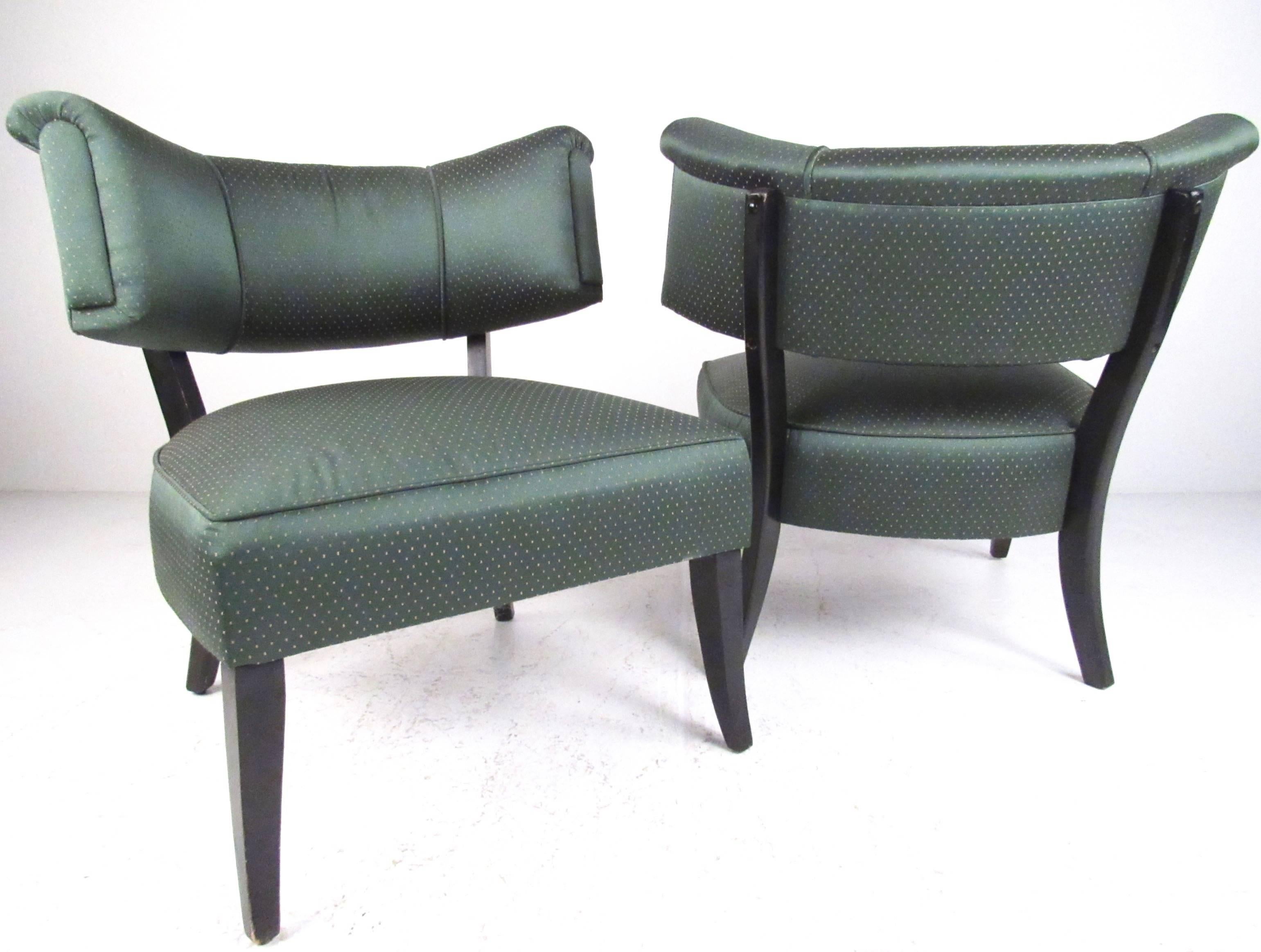 Stylish Pair of Vintage Art Deco Slipper Chairs In Good Condition In Brooklyn, NY