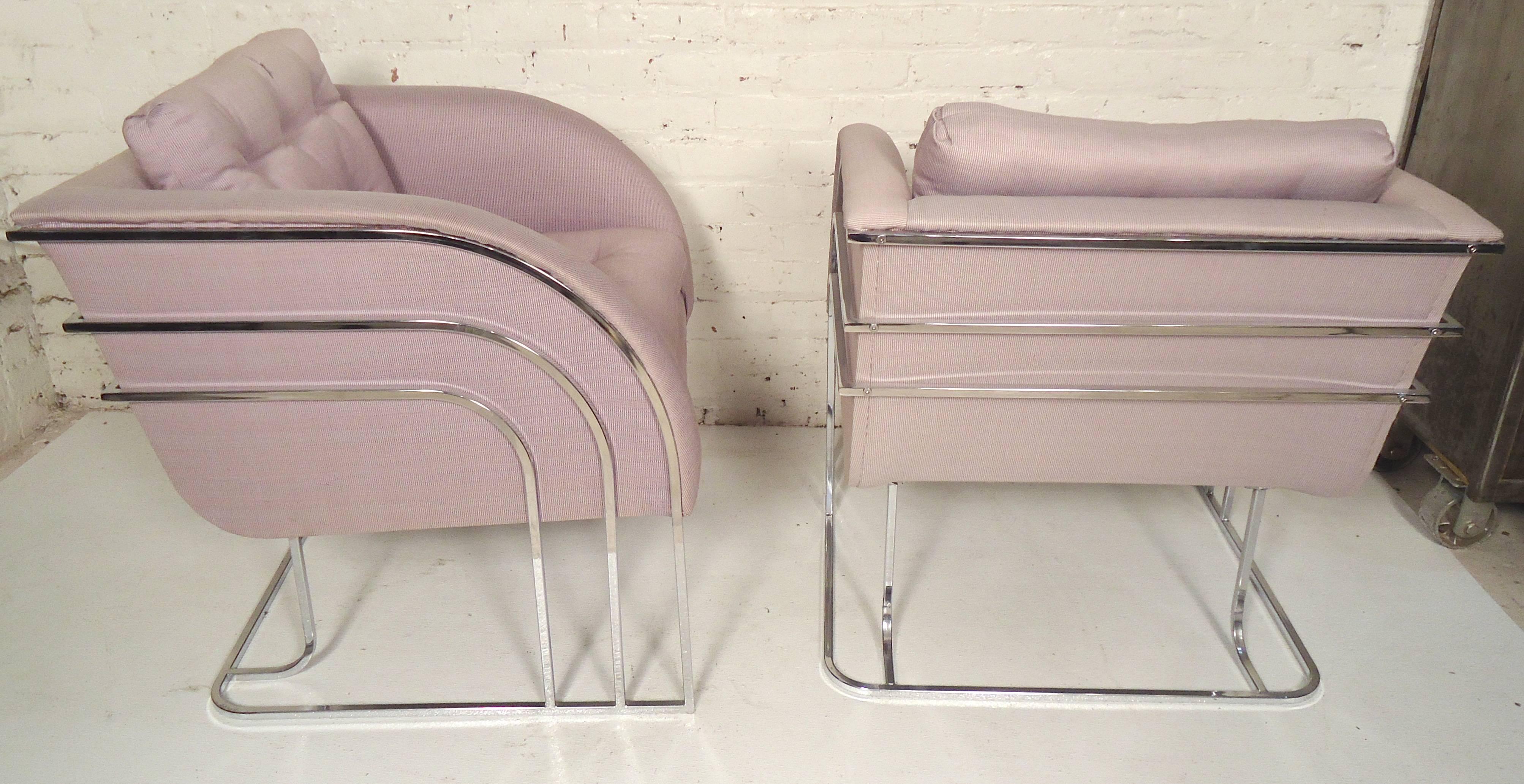 Waterfall Chrome Club Chairs by George Mergenov for Weiman/Warren Lloyd In Good Condition For Sale In Brooklyn, NY