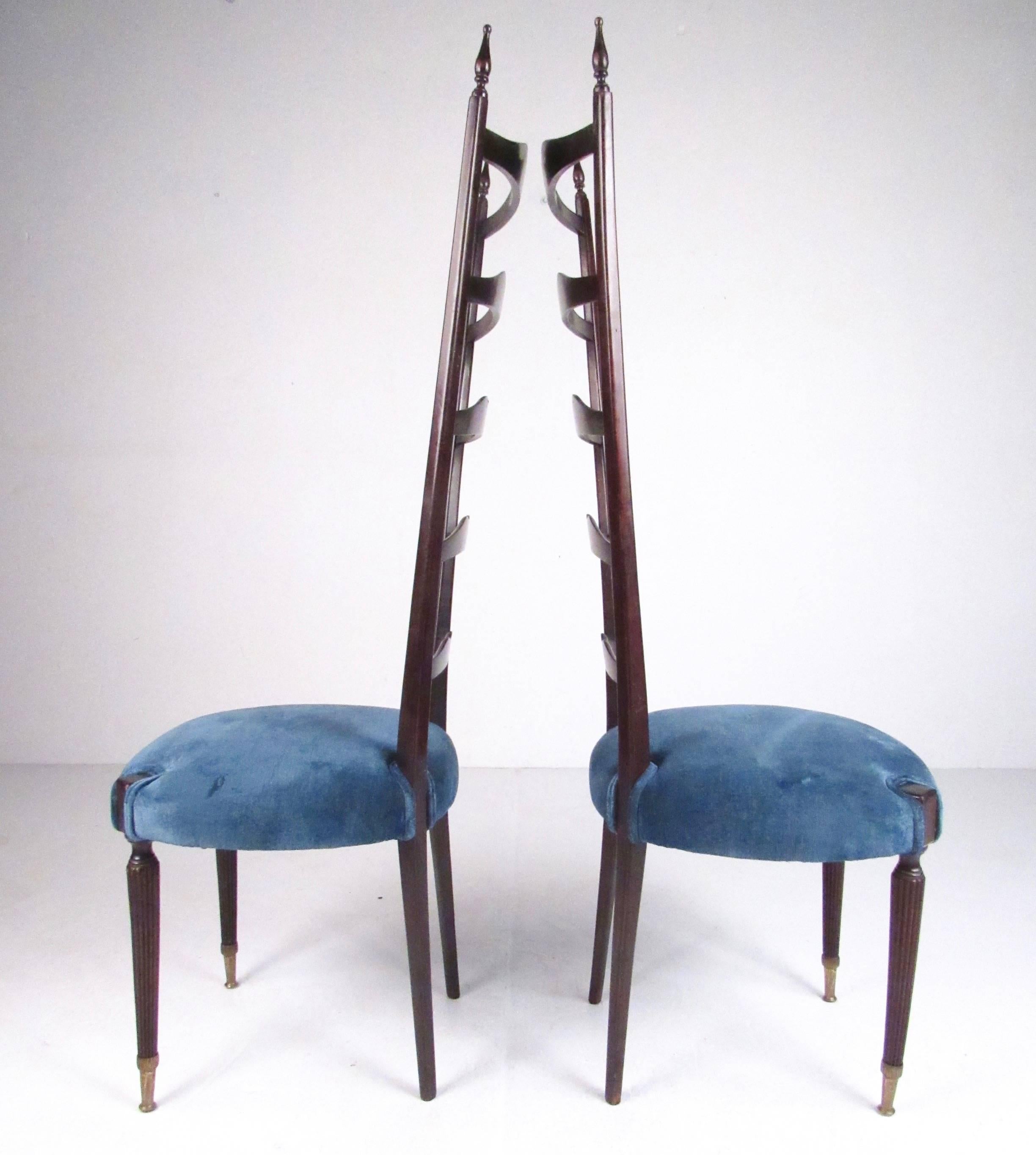 Mid-Century Modern Pair of Vintage Modern Chiavari Style High Back Chairs For Sale