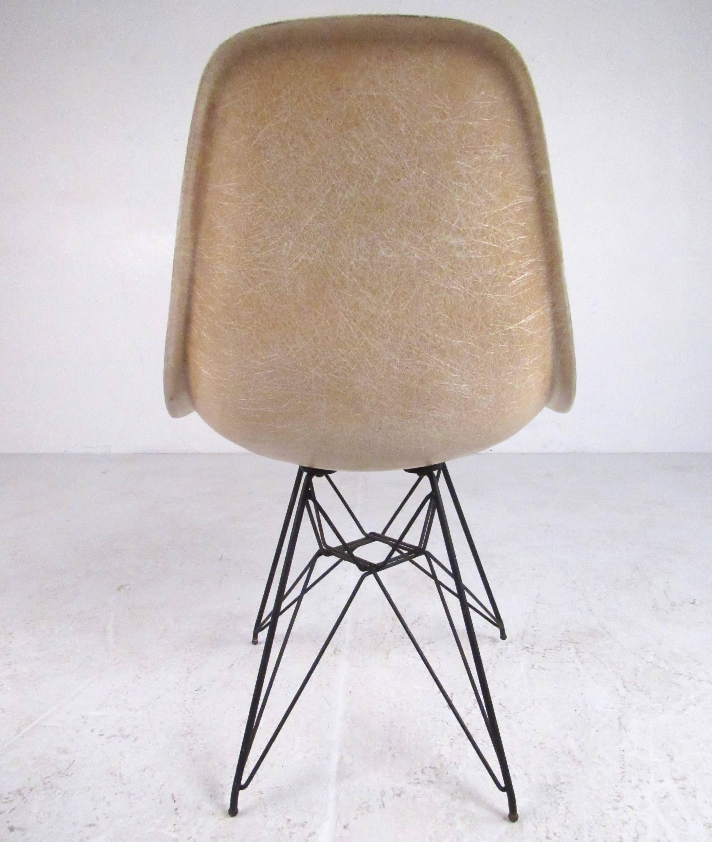 vintage fiberglass chairs