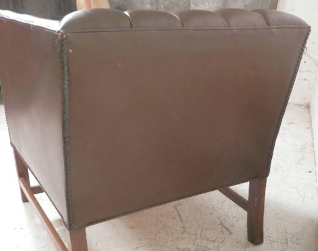 Tufted Midcentury Club Chair In Good Condition For Sale In Brooklyn, NY