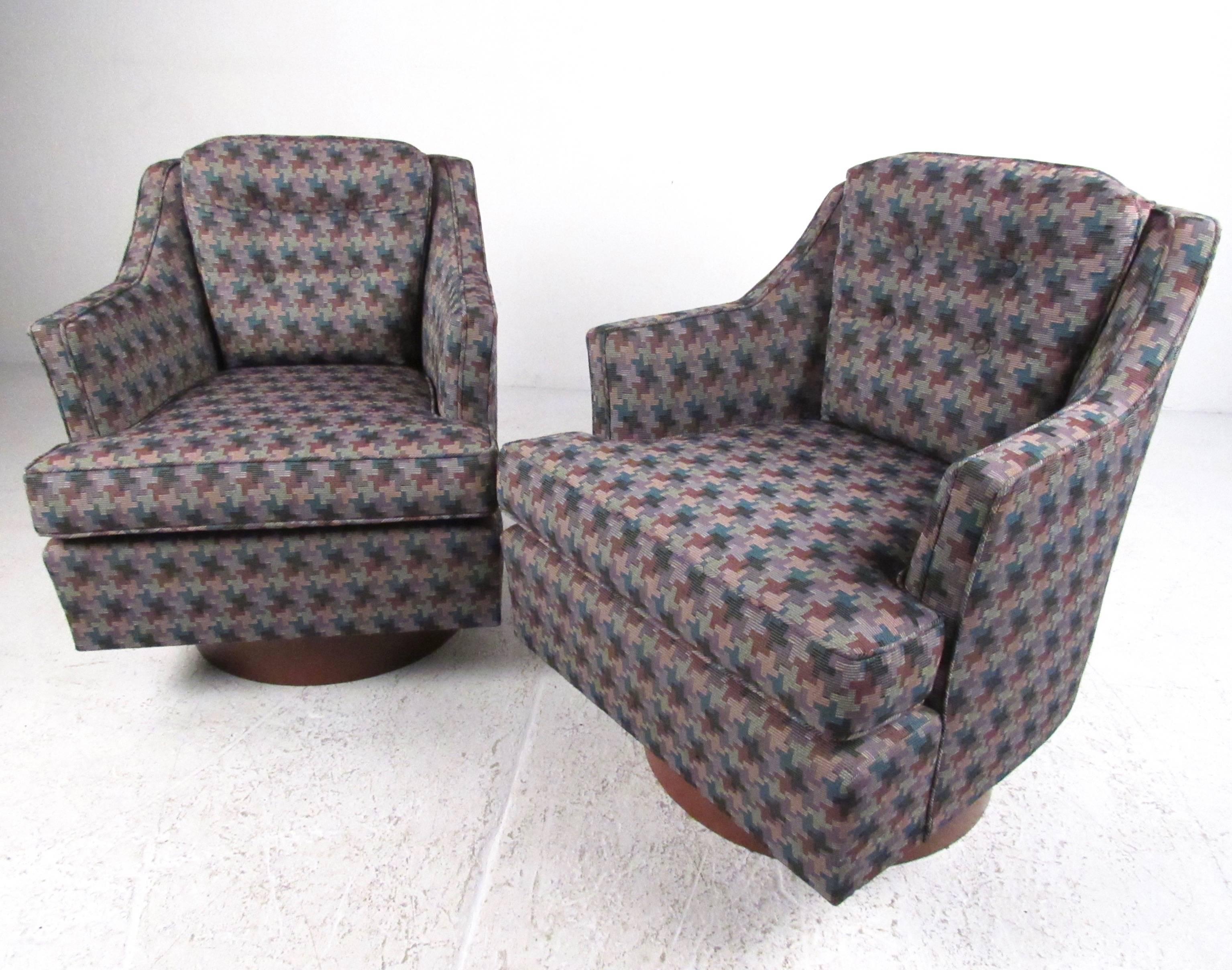 Pair Stylish Modern Swivel Chairs 1