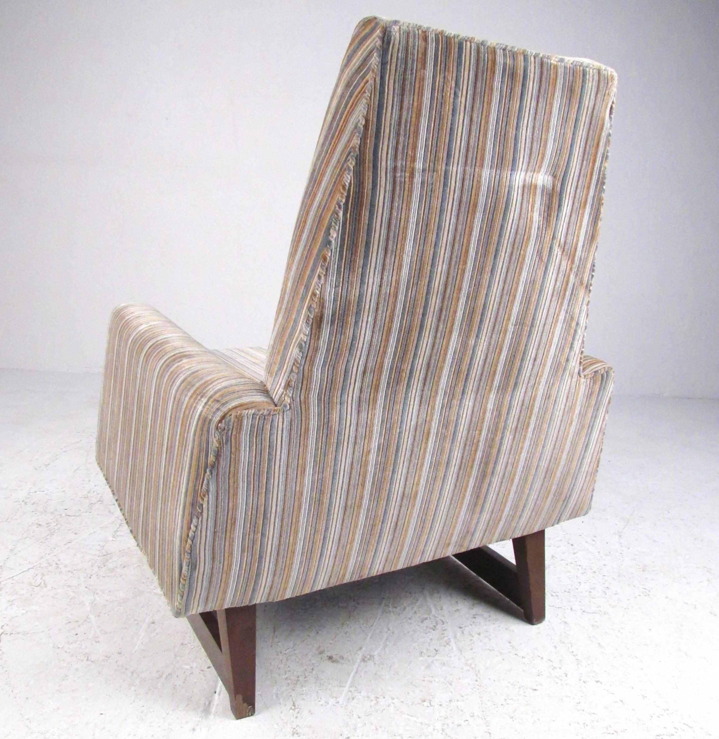 Mid-Century Modern Vintage Modern Adrian Pearsall Style Lounge Chair For Sale