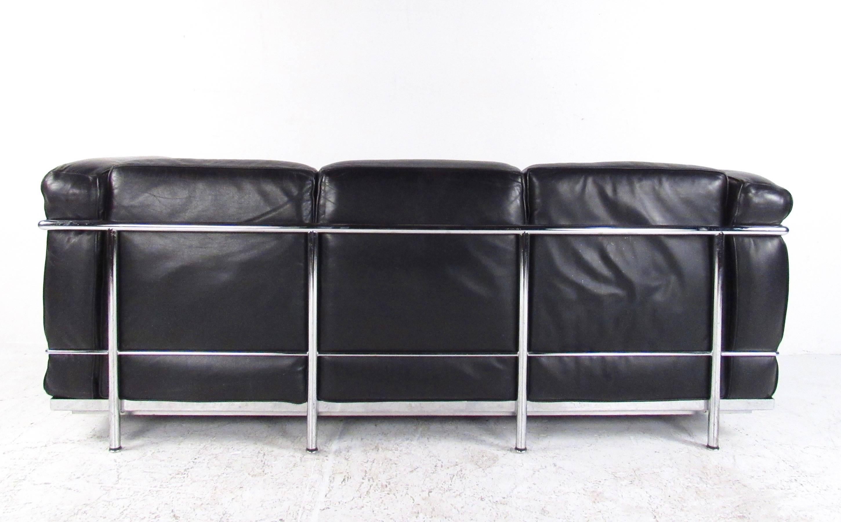American Le Corbusier LC Leather and Chrome Living Room Set for Cassina