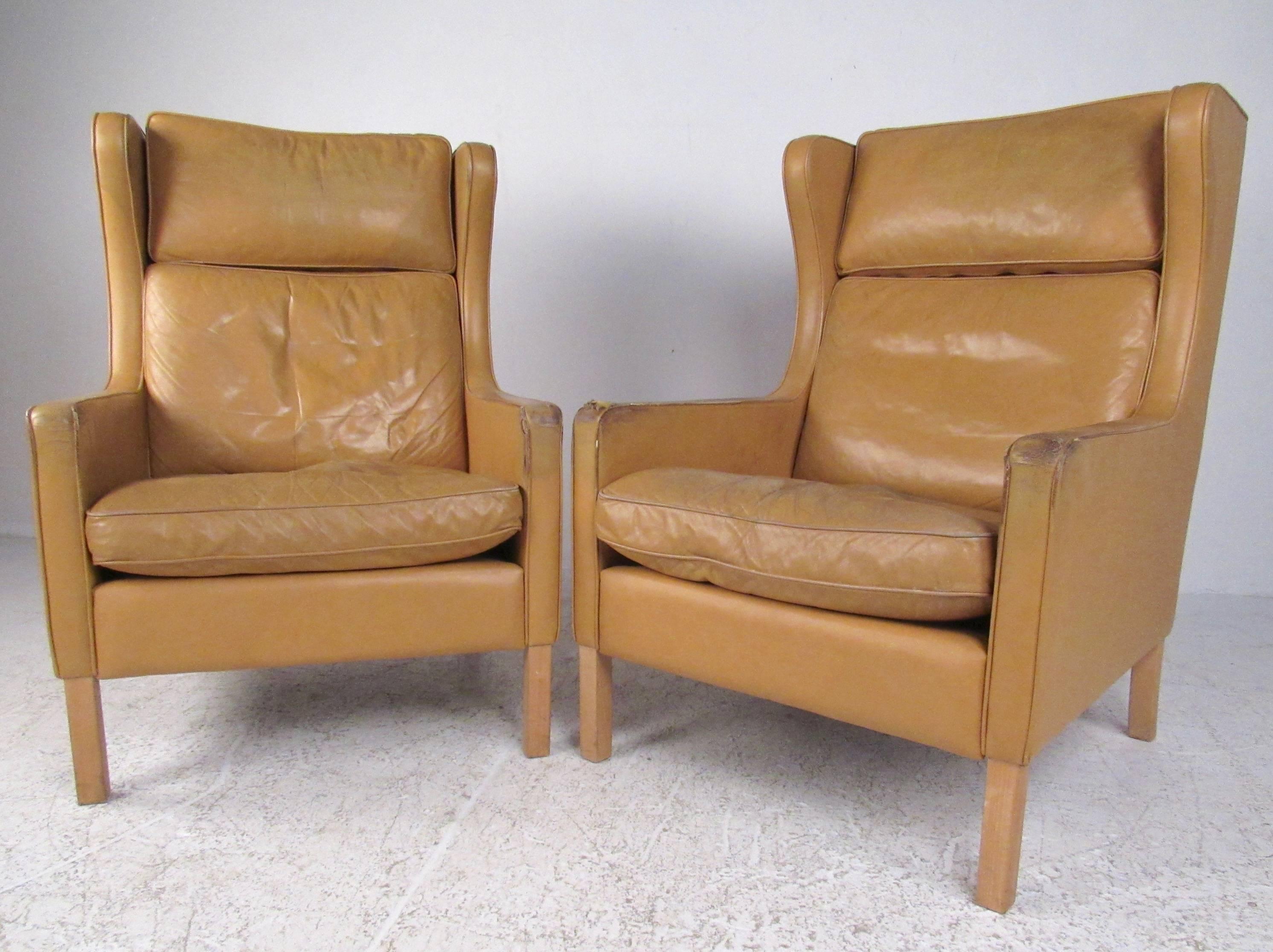 Mid-Century Modern Pair of Børge Mogensen Wing Back Leather Chairs with Ottomans