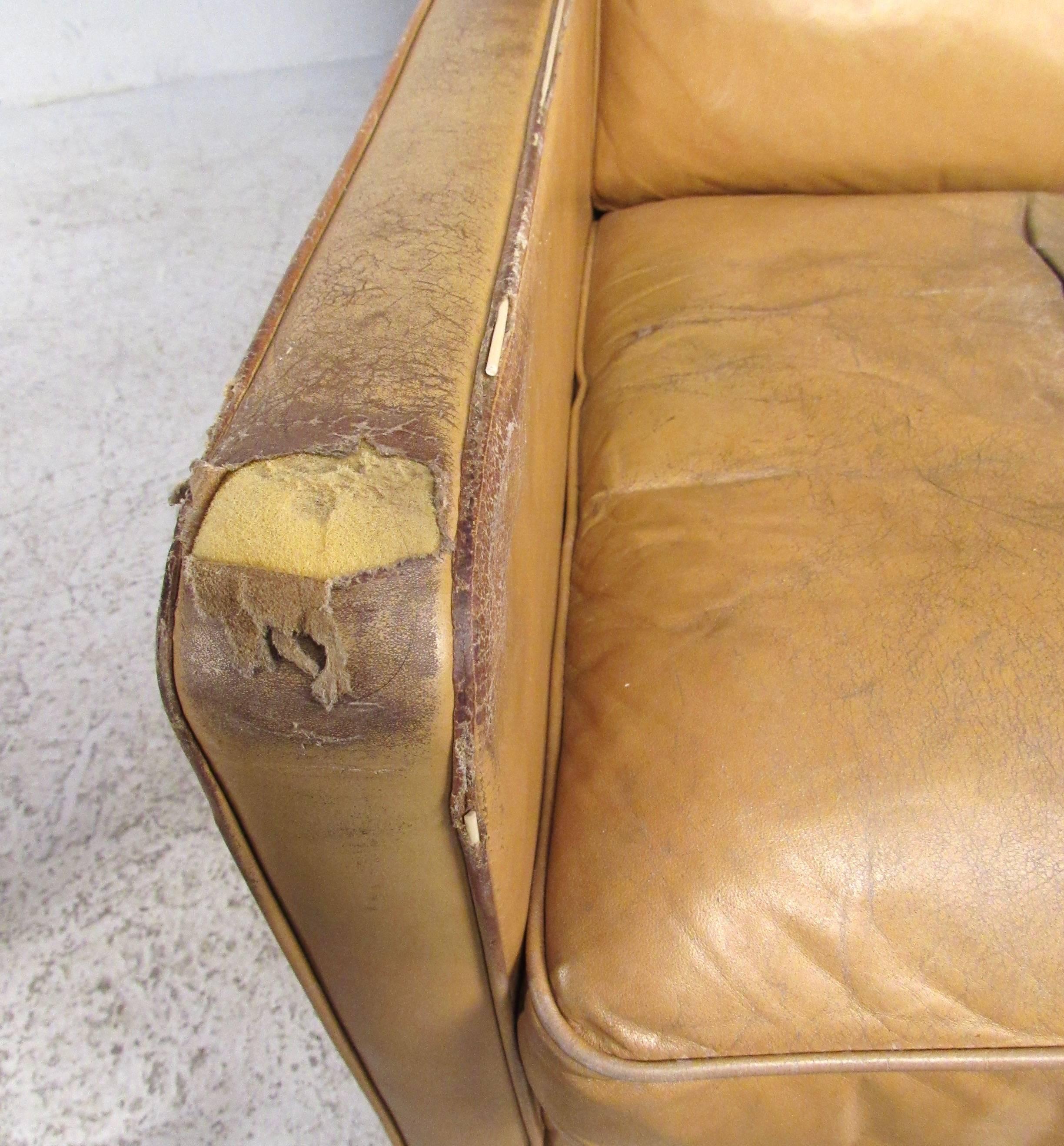 Mid-20th Century Pair of Børge Mogensen Wing Back Leather Chairs with Ottomans