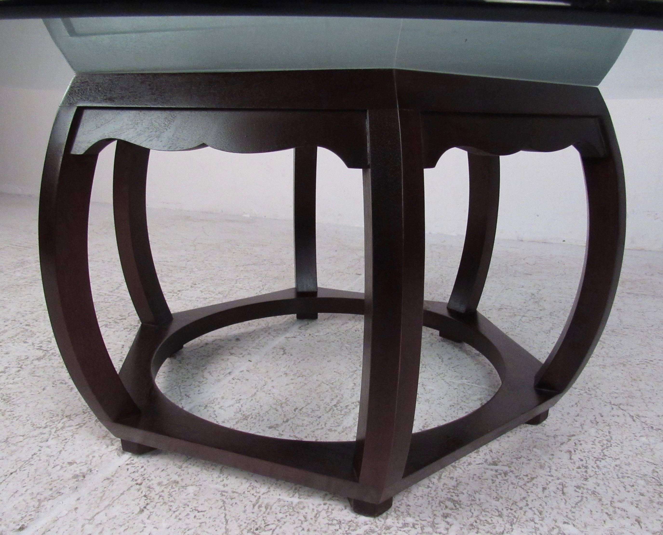 Stylish Modern Coffee Table 4