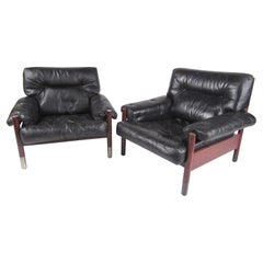 Pair of Lounge Chairs by Carlo de Carli for Sormani