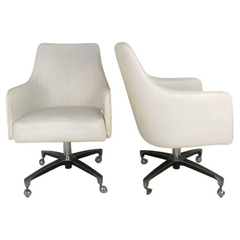 Unique Pair of MidCentury Swivel Armchairs For Sale at 1stDibs