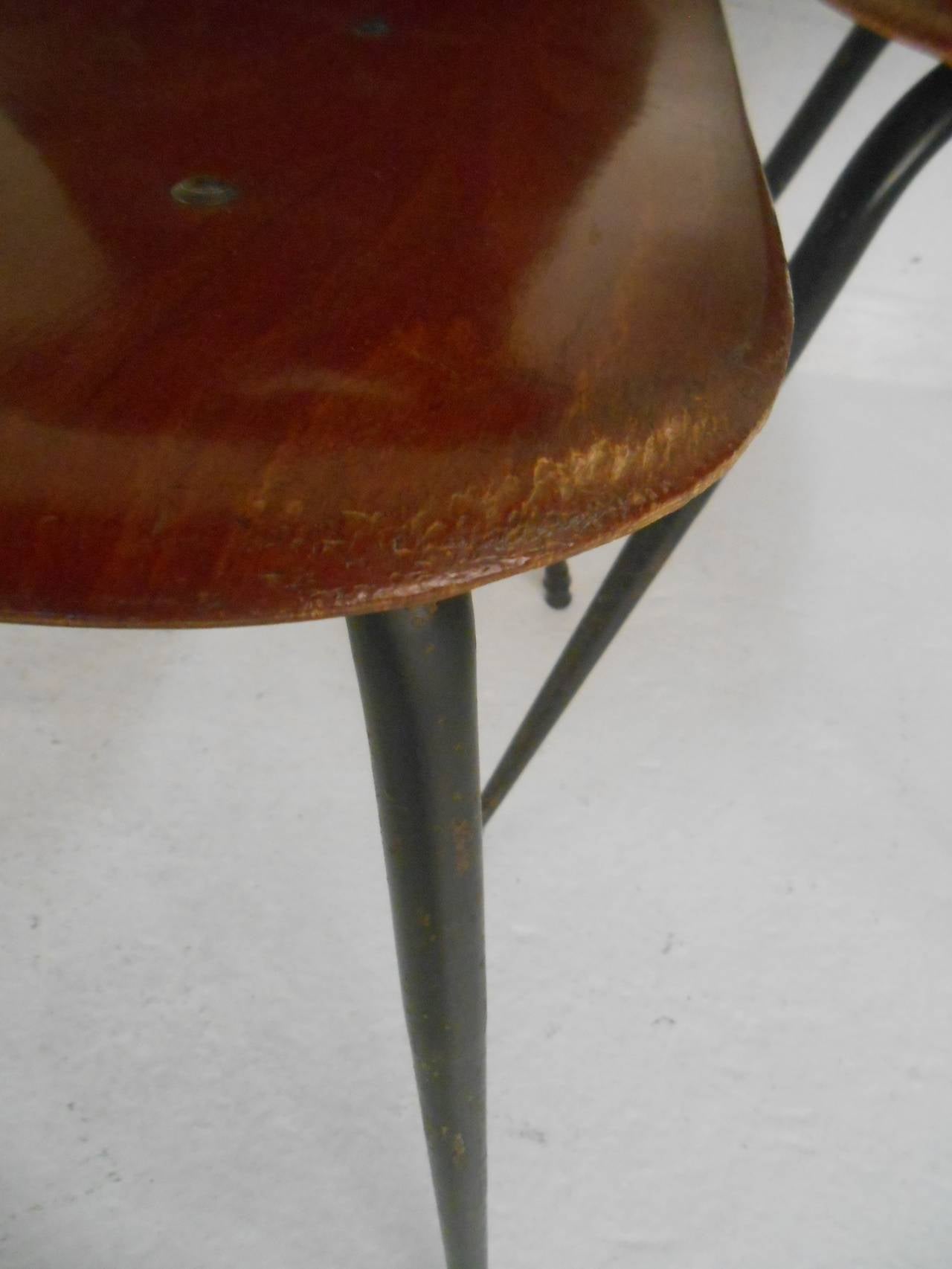 Milieu du XXe siècle Cinq chaises de salle à manger sculptées Adam Stegner pour Pagholz Flötotto en vente