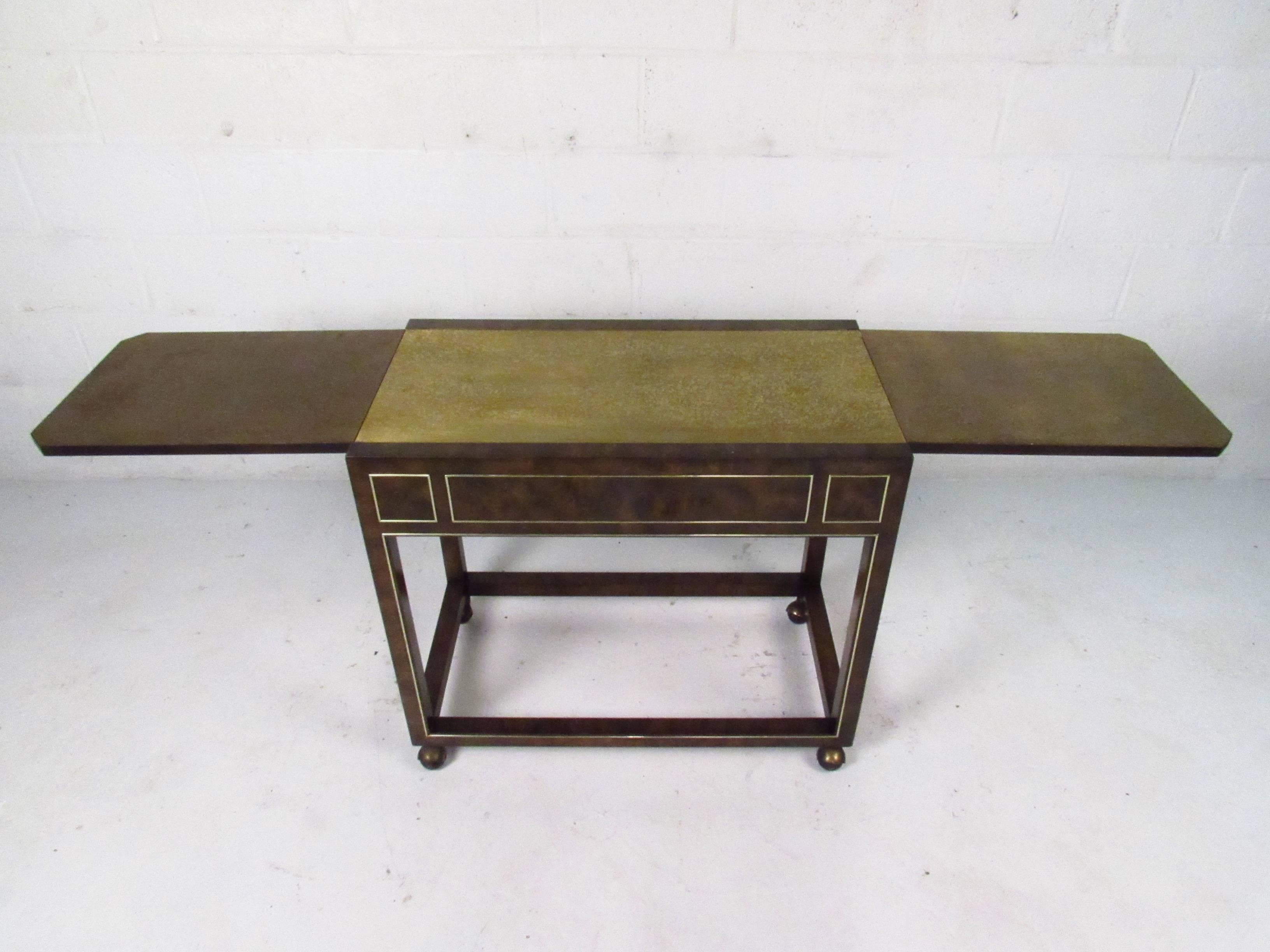 Mid-Century Modern Vintage Service Cart by Mastercraft with Acid-Etched Detail