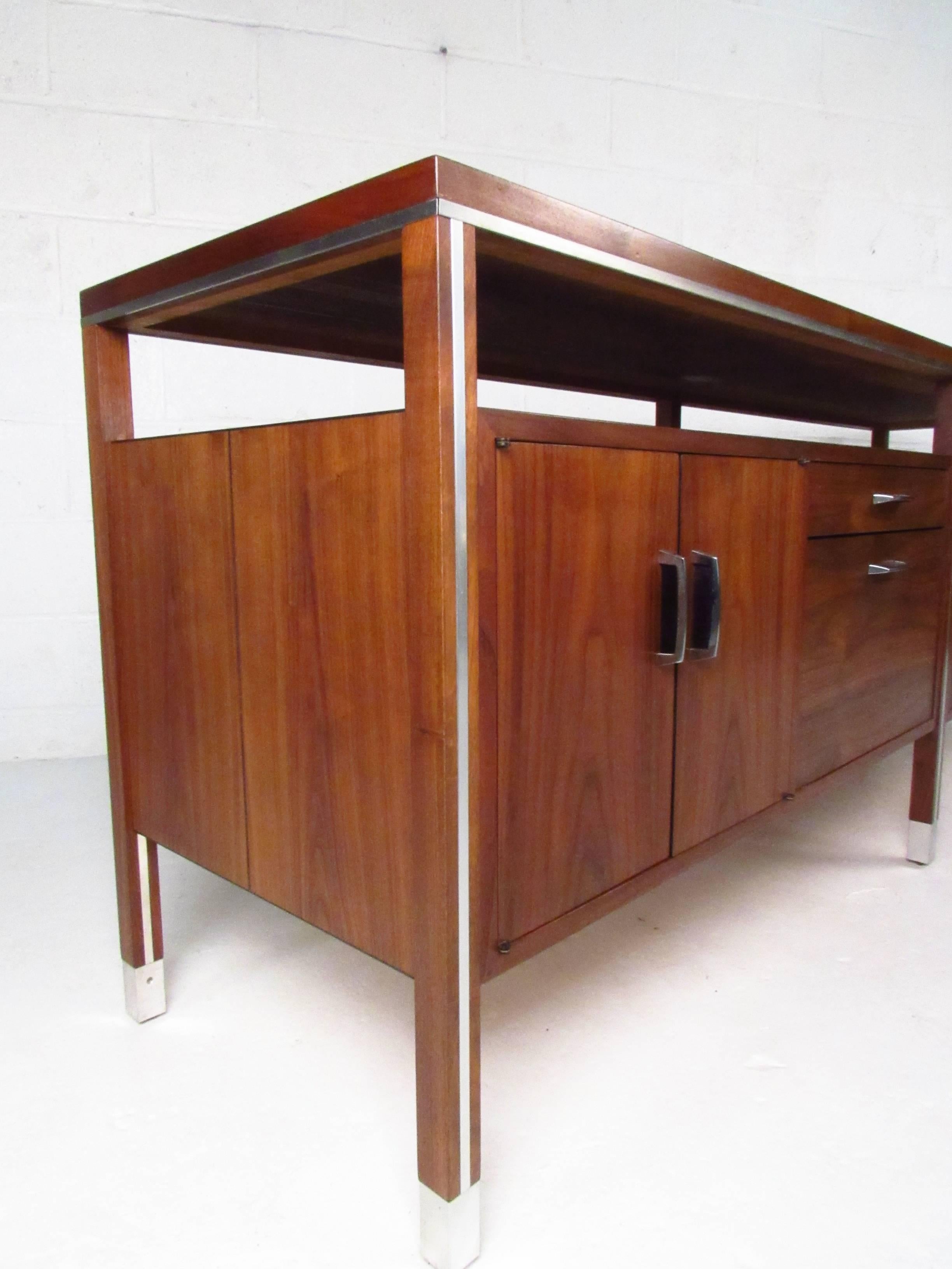 Mid-Century Modern Office Credenza by Directional 1