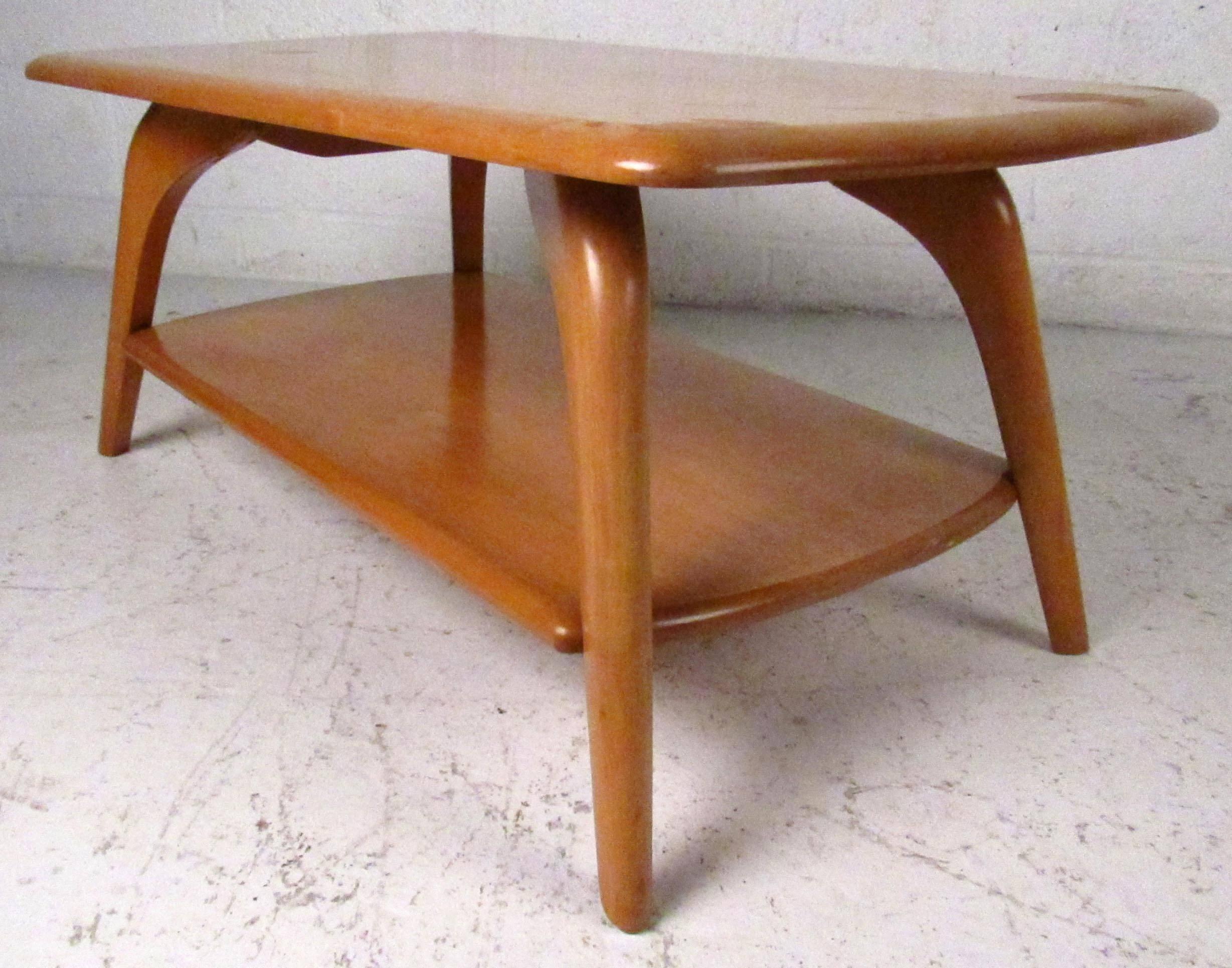 Mid-Century Two Tier Maple Coffee Table By Brewster-Beauchemin In Good Condition In Brooklyn, NY