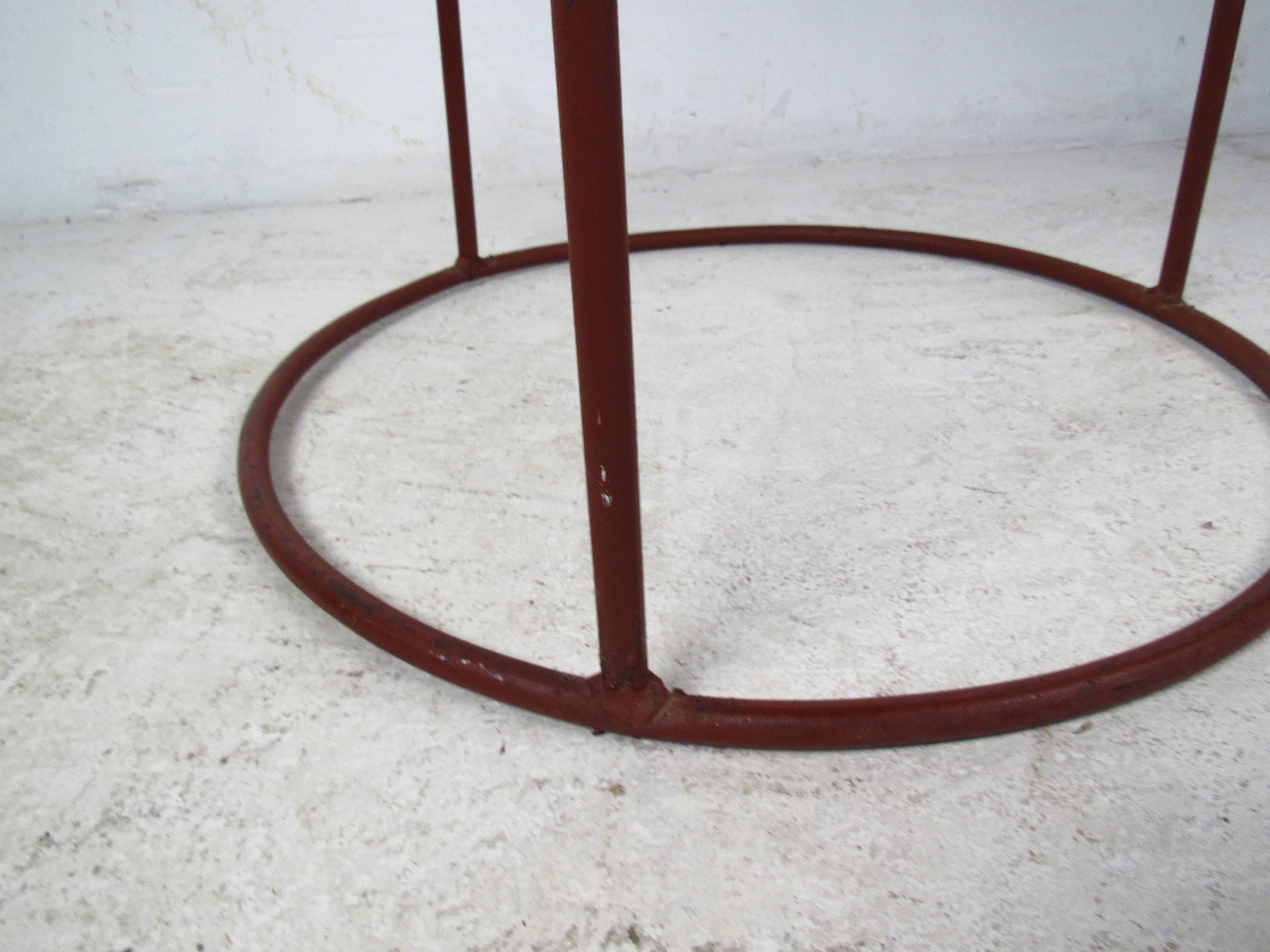 Mid-Century Modern Free Form Tree Slab Side Table For Sale 2