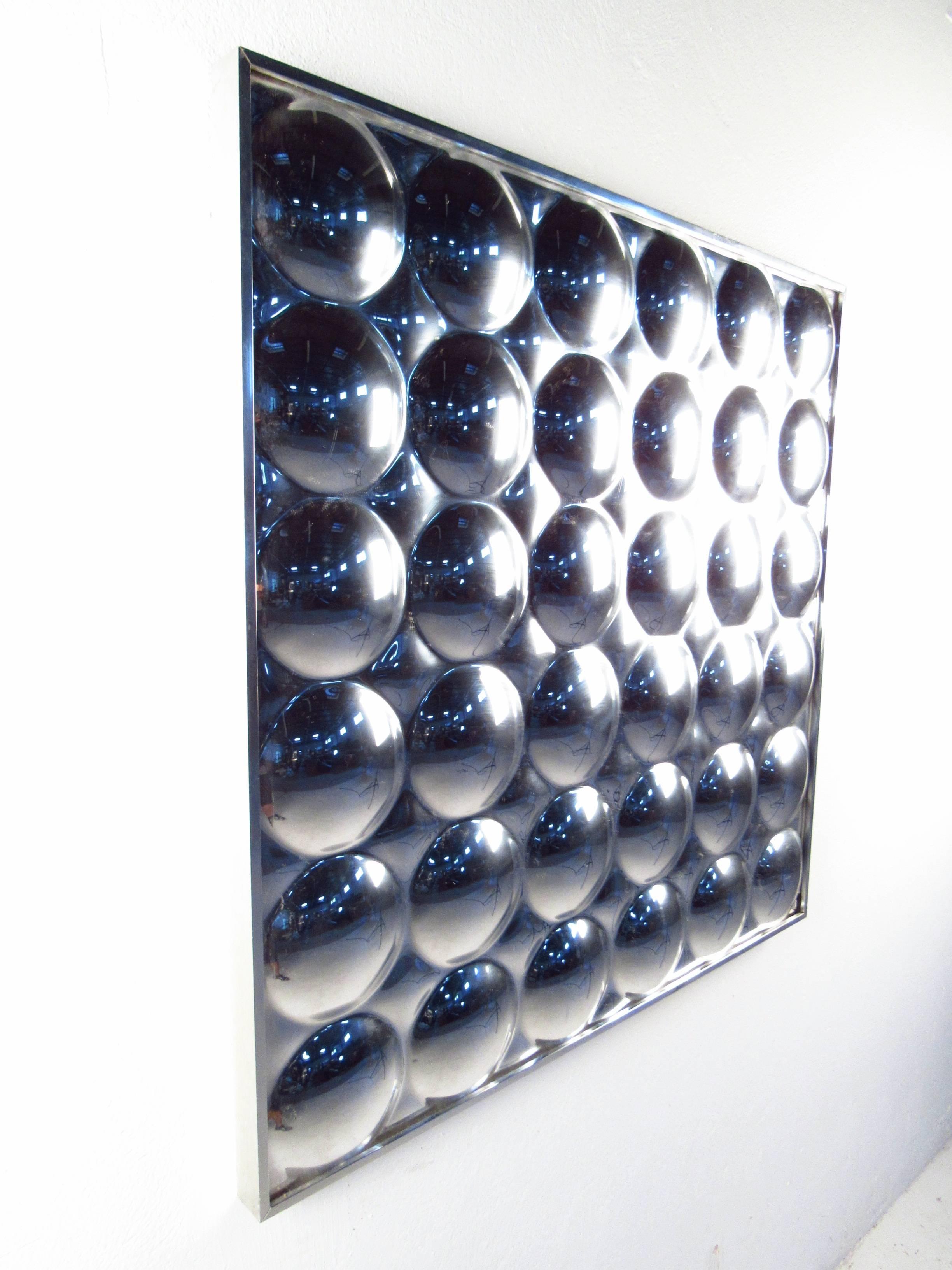 bubble mirror panel