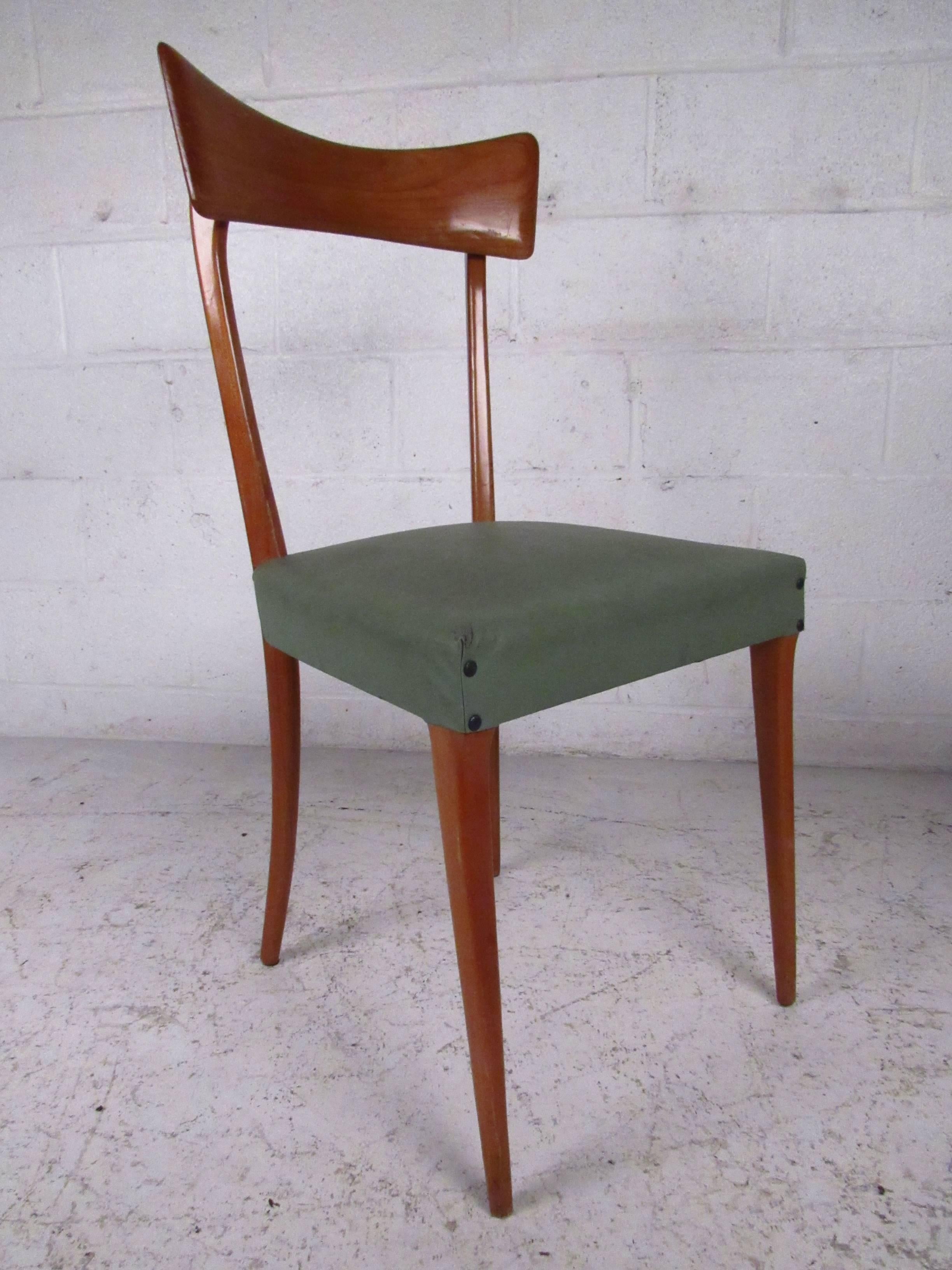 Midcentury Set of Ico Parisi Style Italian Dining Chairs In Good Condition In Brooklyn, NY