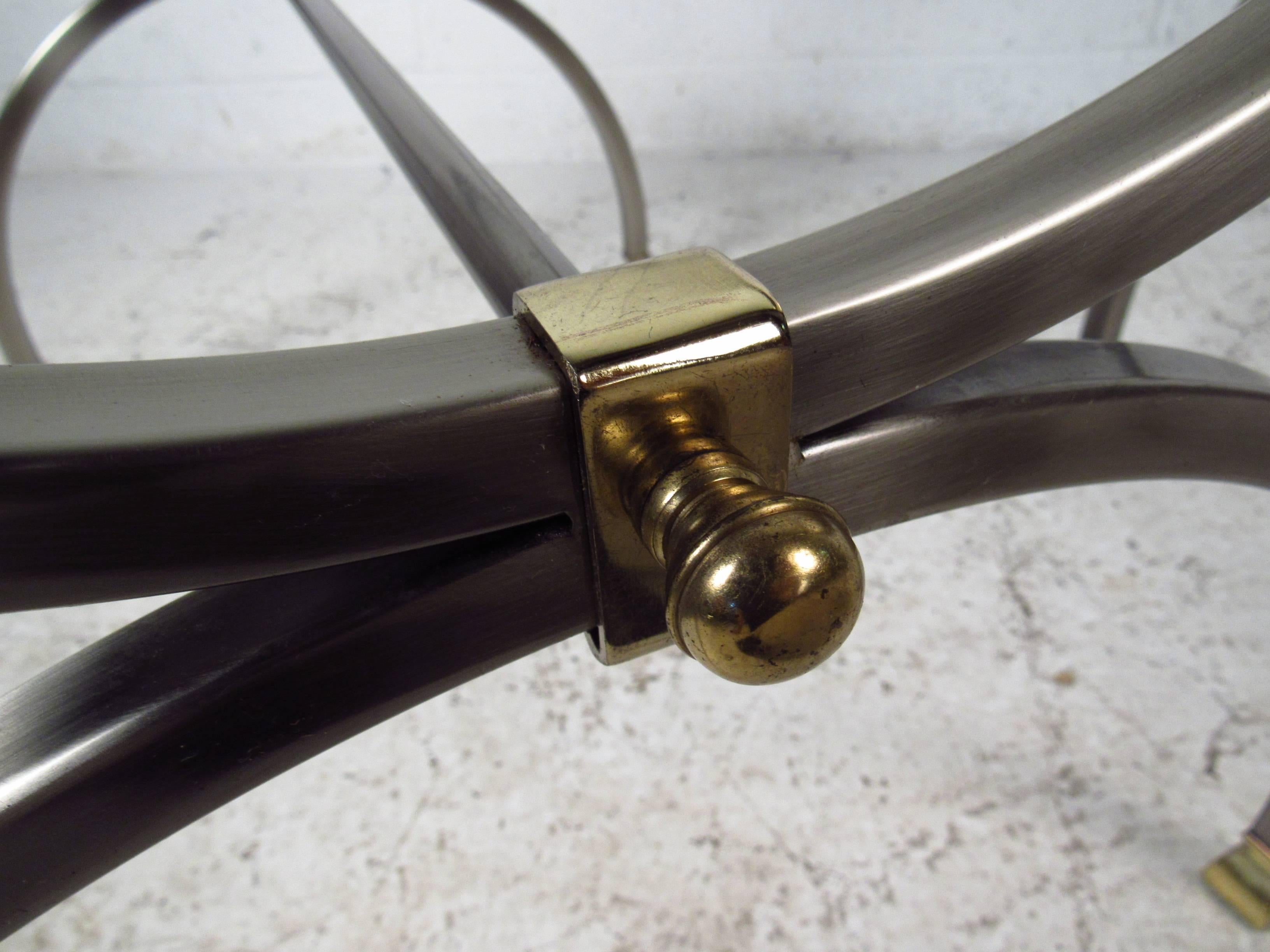 Pair Midcentury Style Metal Accent End Tables 4