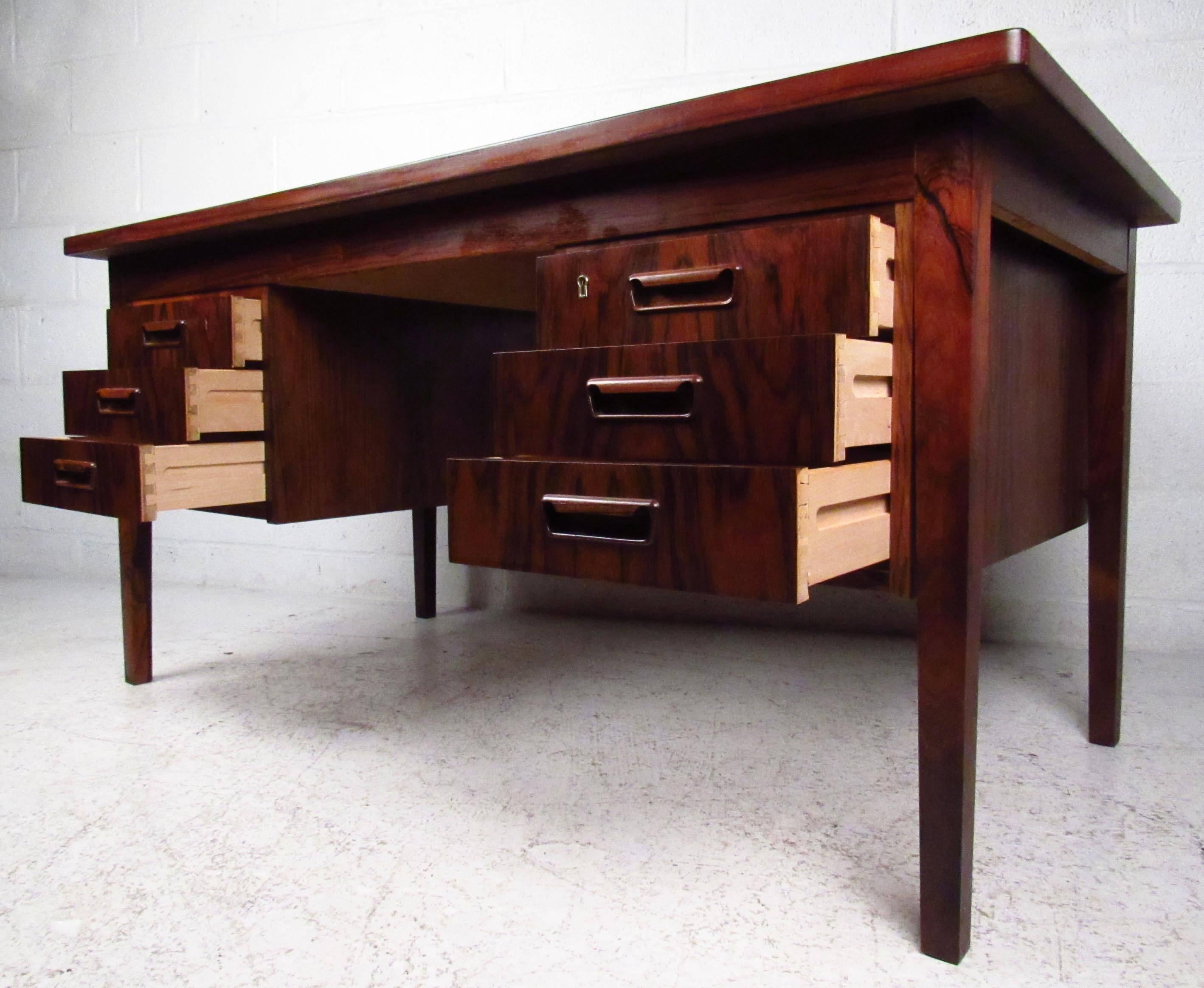 Midcentury Rosewood Desk with Finished Back In Fair Condition In Brooklyn, NY