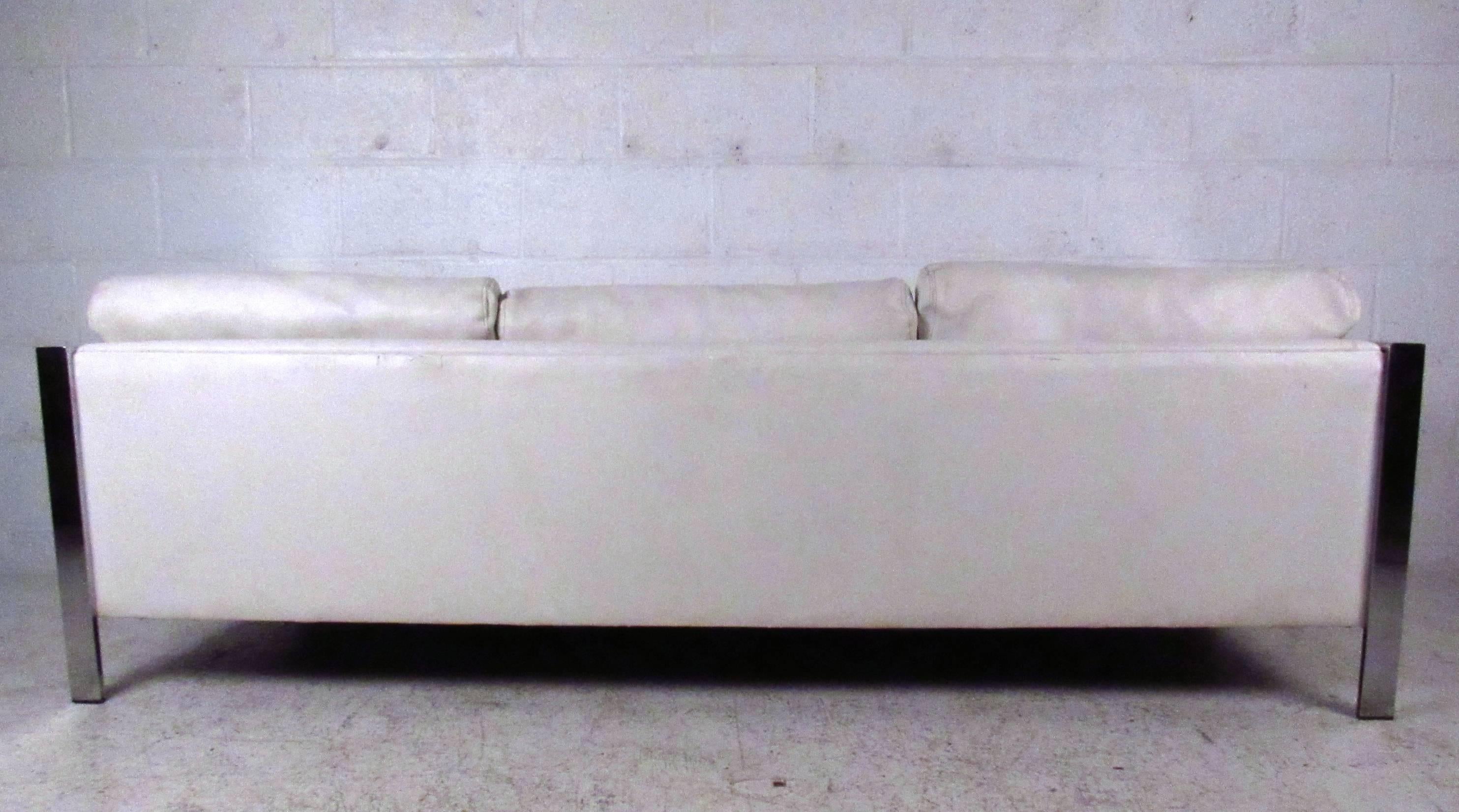 Vintage Modern Chrome Frame Sofa after Milo Baughman In Good Condition In Brooklyn, NY