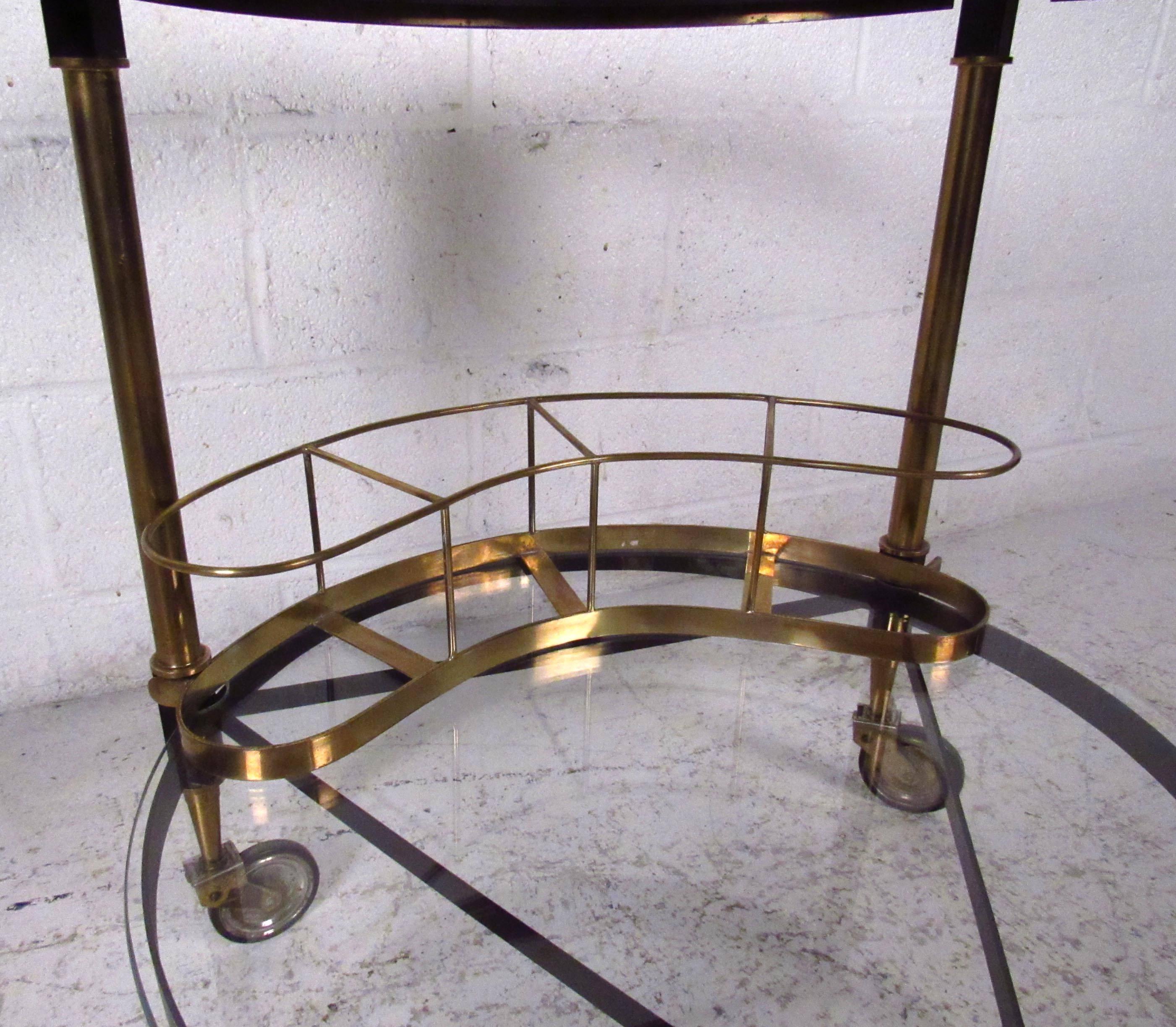 Mid-20th Century Italian Modern Bar Cart in Iron and Brass