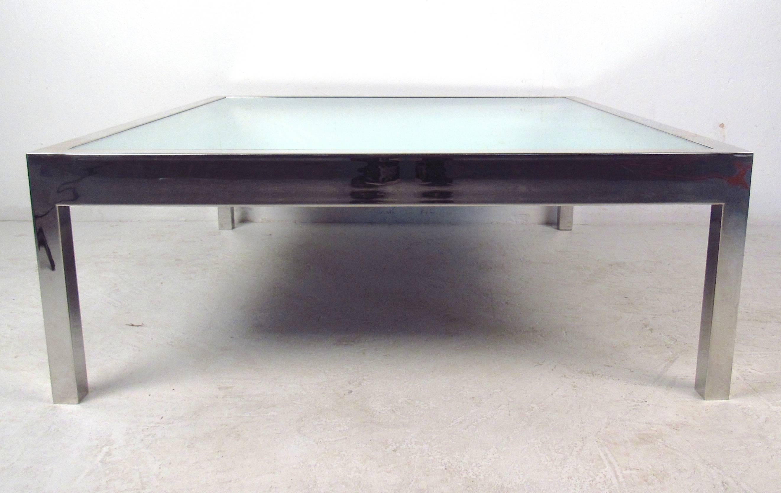 Mid-Century Modern Unique Midcentury Mirrored Glass and Chrome Coffee Table For Sale