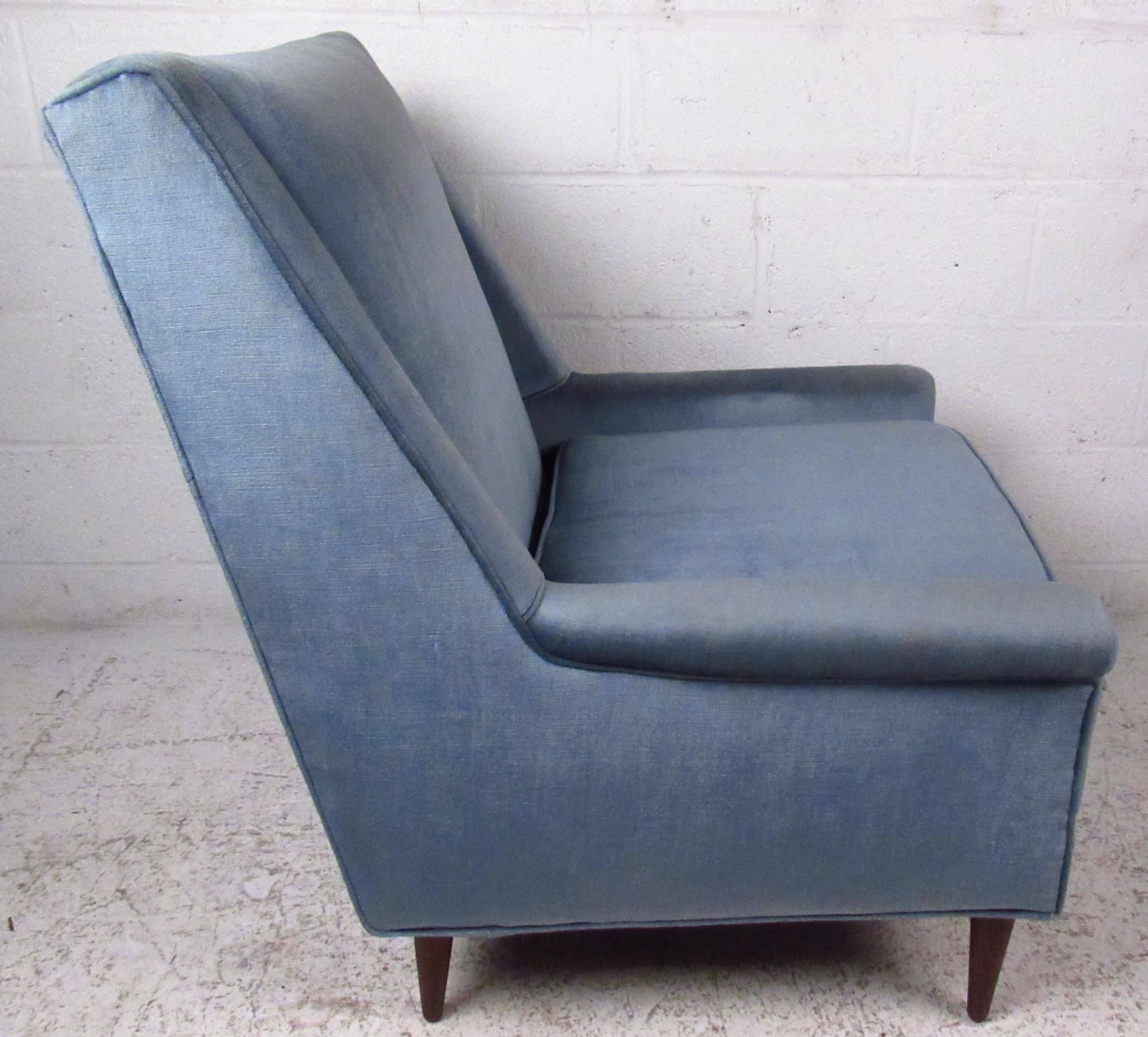 Walnut Vintage Modern Paul McCobb Style Lounge Chair