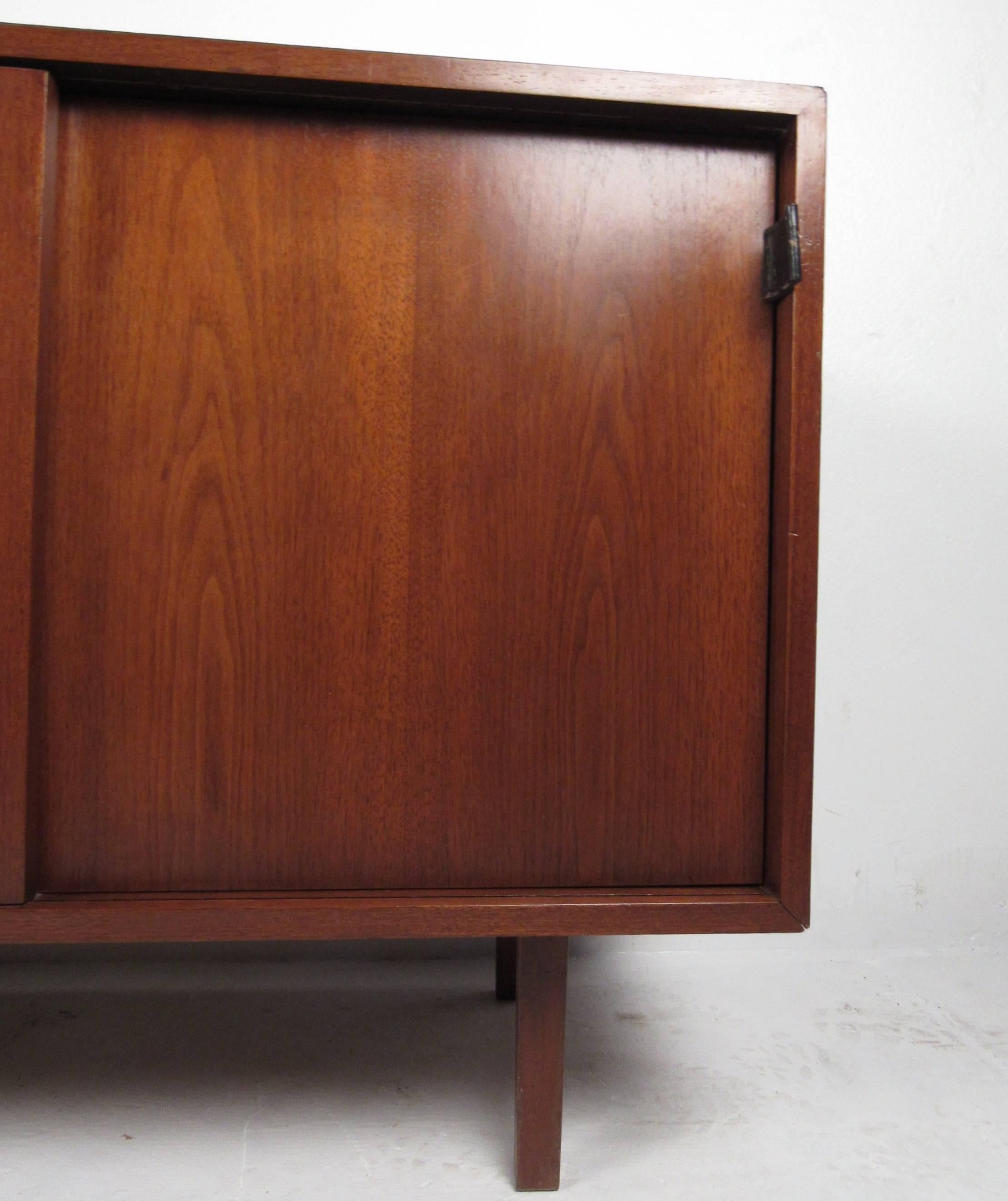 Mid-20th Century Mid-Century Modern Knoll Office Credenza