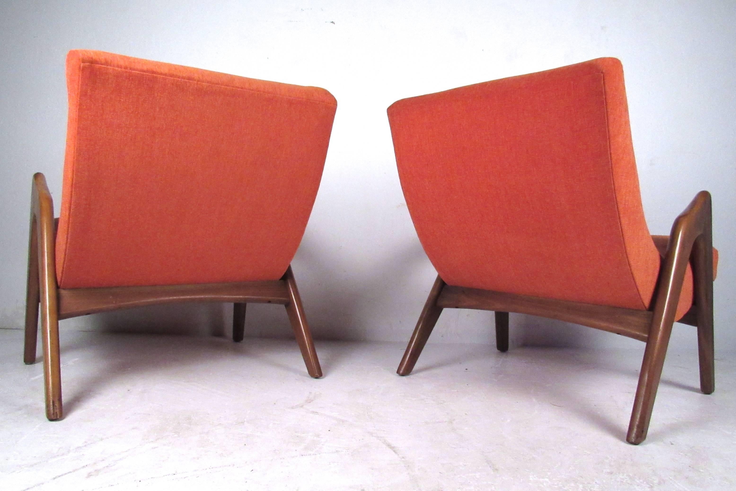 Mid-Century Modern Adrian Pearsall Lounge Chairs 2