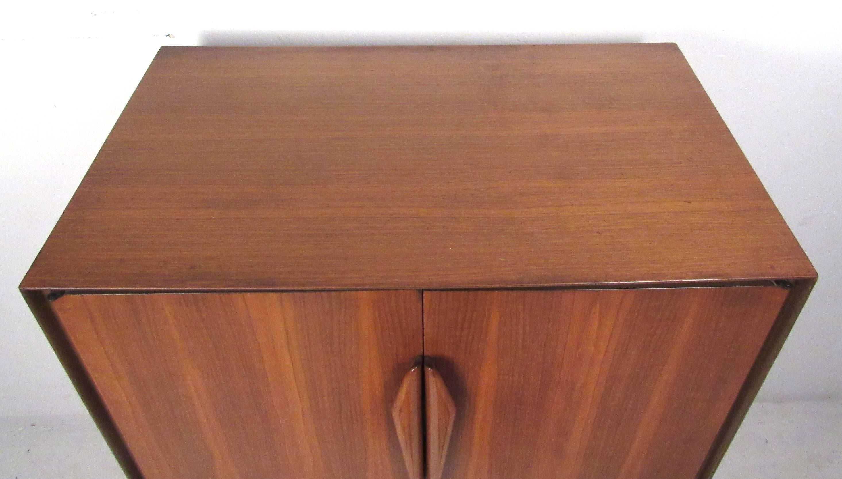 Mid-Century Modern American Walnut Highboy Dresser 1