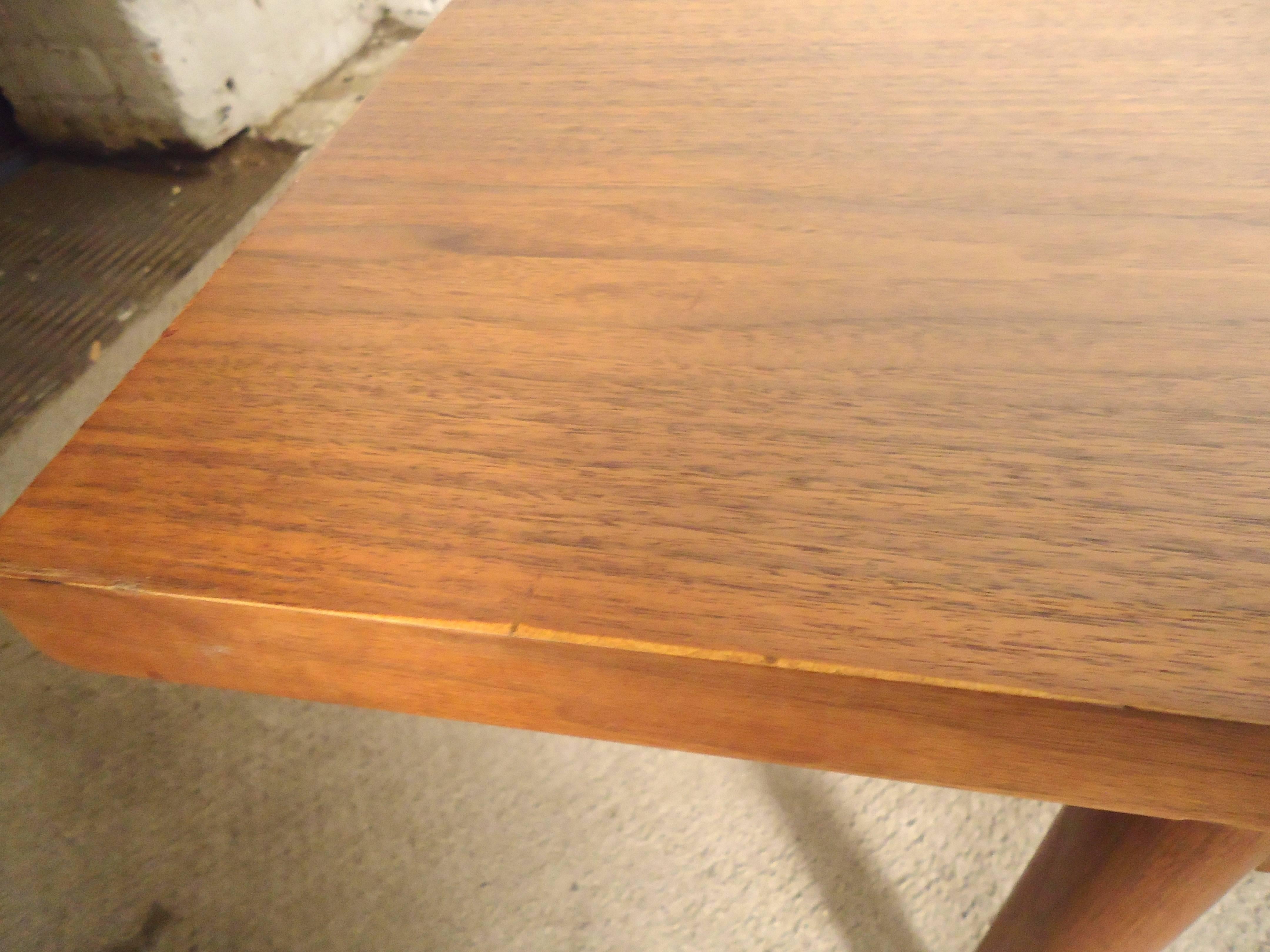 Vintage Modern Walnut Coffee Table 1