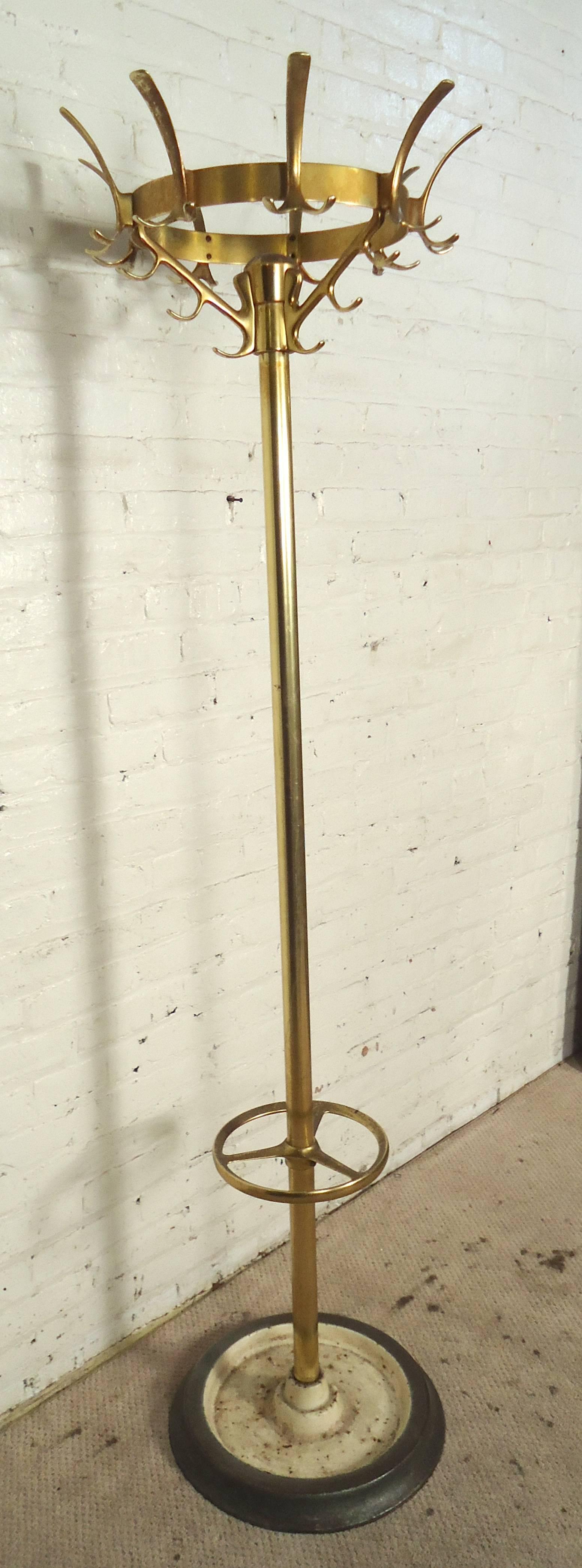 Decorative Standing Coat Rack In Good Condition In Brooklyn, NY